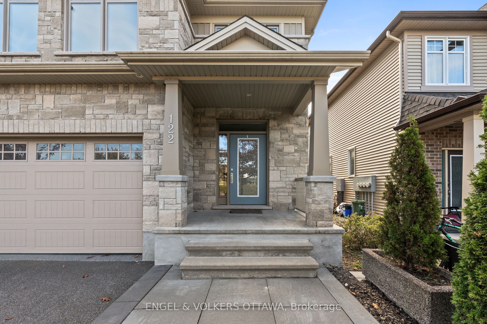 122 Helen Rapp Way, Blossom Park - Airport and Area, ON K1T 0N4 photo 3