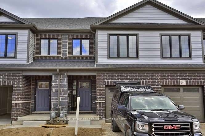 36 Woodedge Circle, Kitchener, ON N2R 0P8