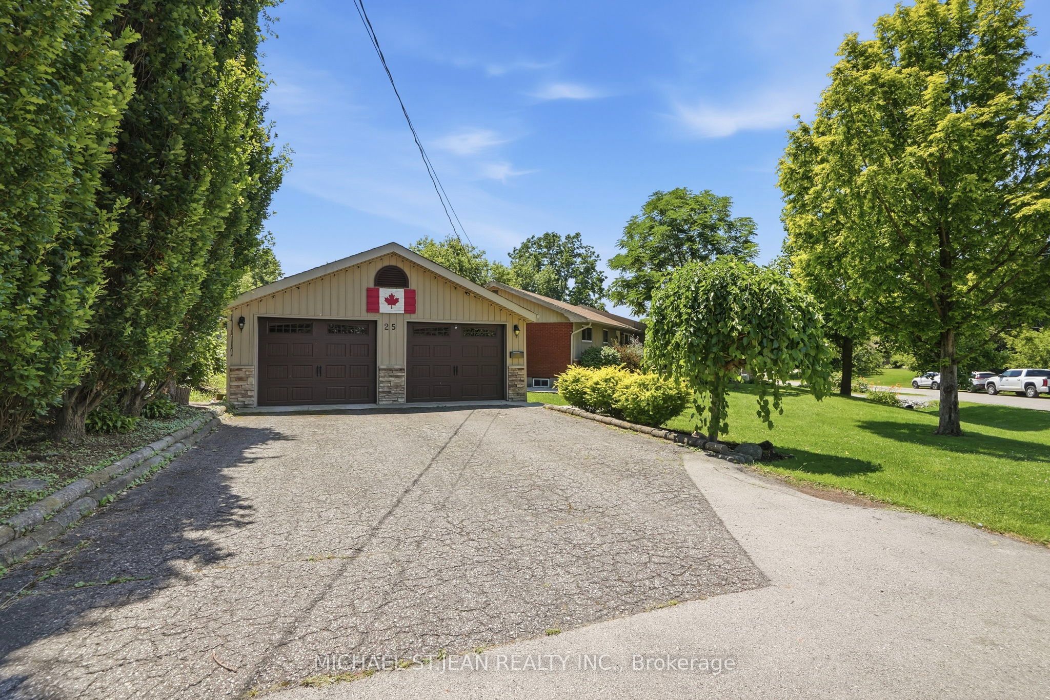 25 Saveryn Road, Hamilton, ON L9B 1N4 photo 4
