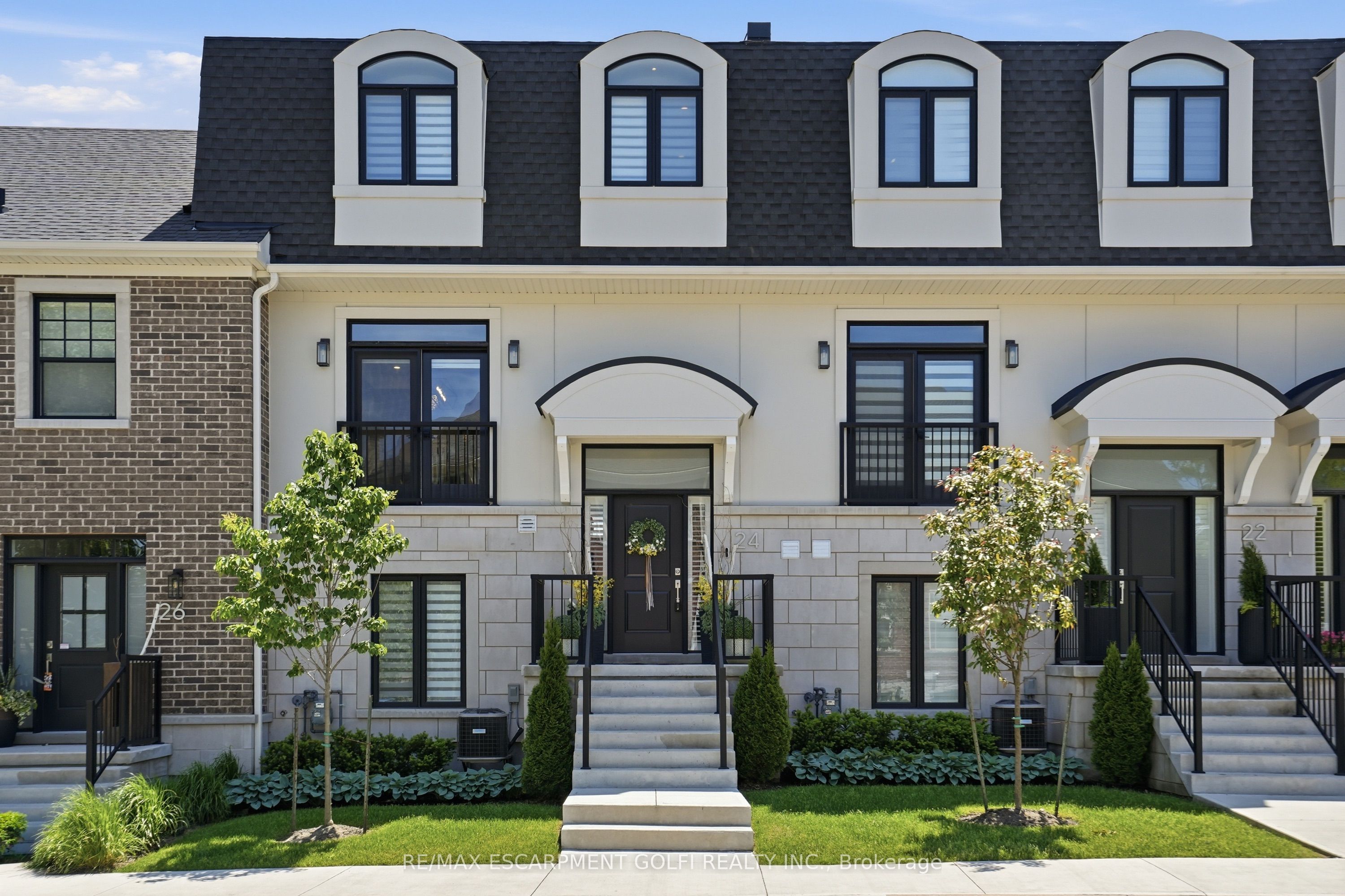 24 Willowbank Common, St. Catharines, ON L2S 4C8