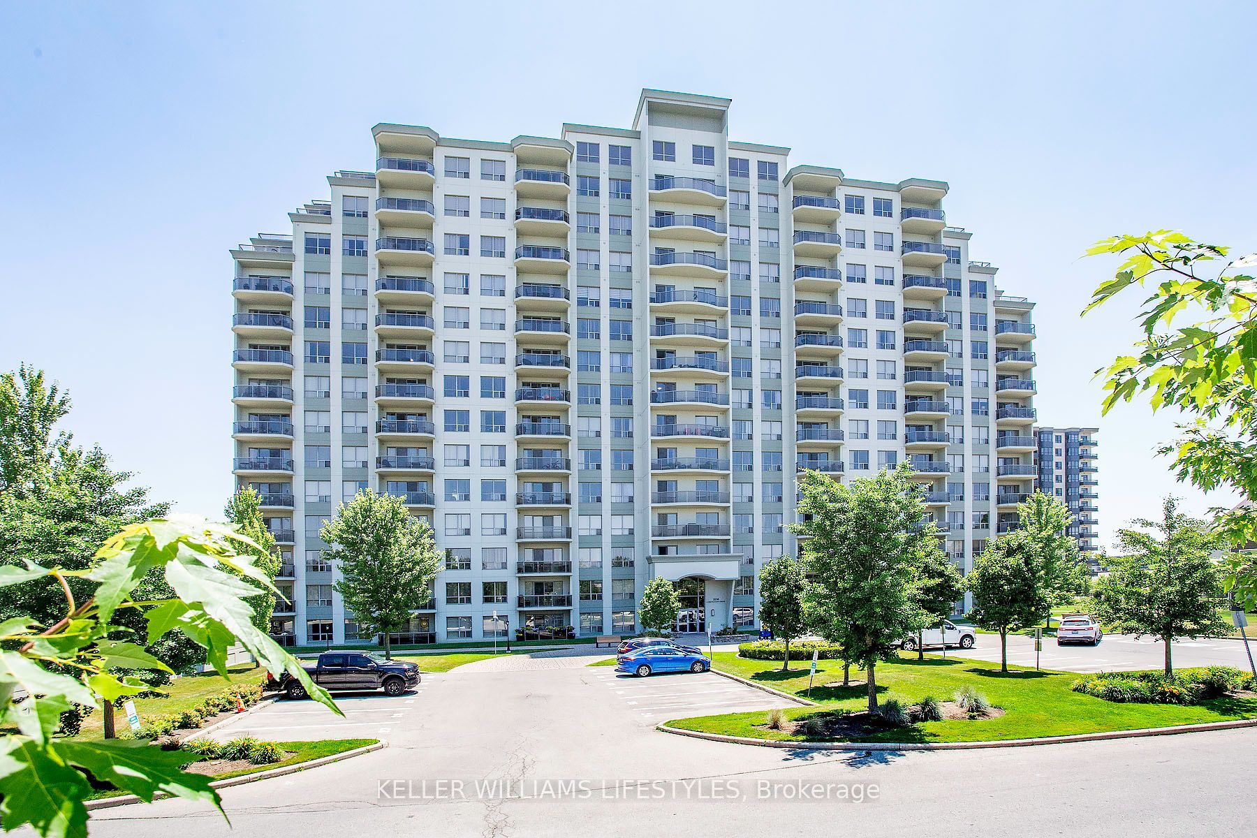 1030 Coronation Drive 307, London North, ON N6G 0G5
