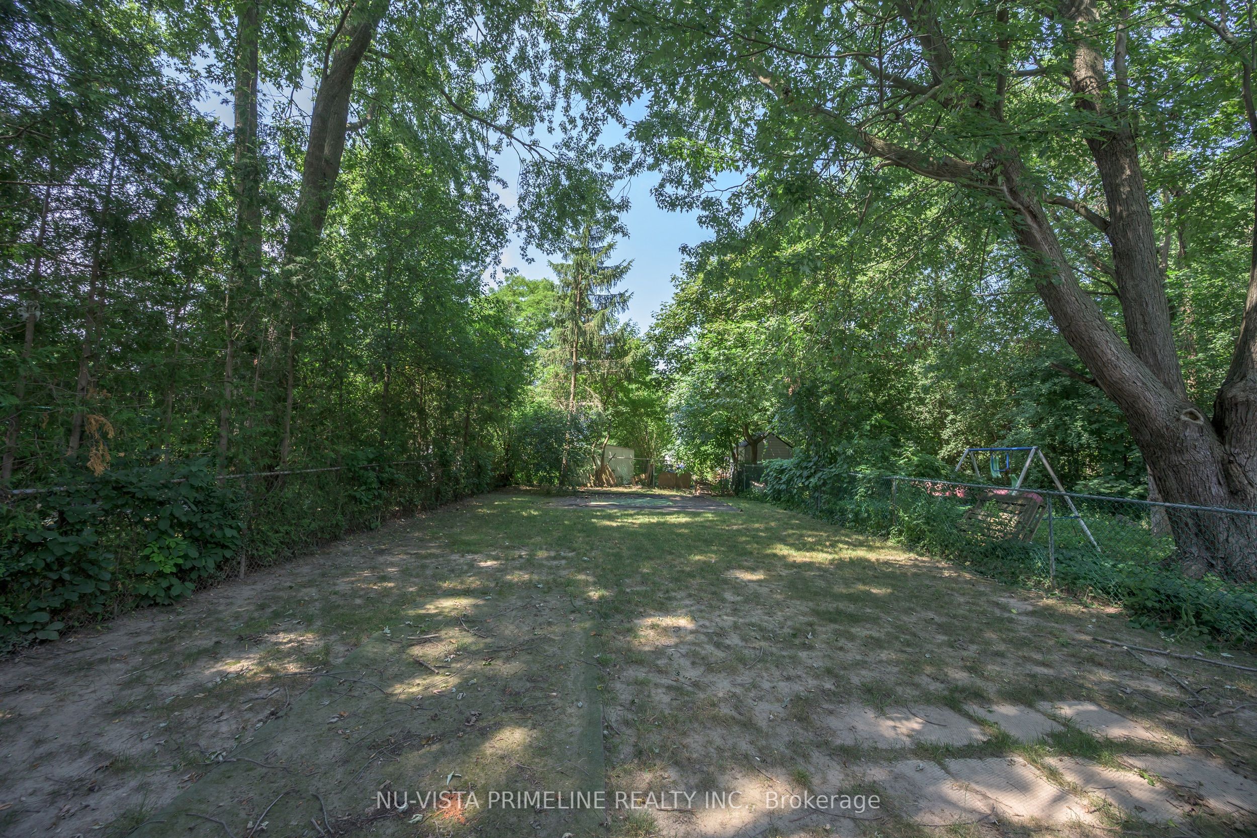 1277 Limberlost Road, London North, ON N6G 3M3 photo 3