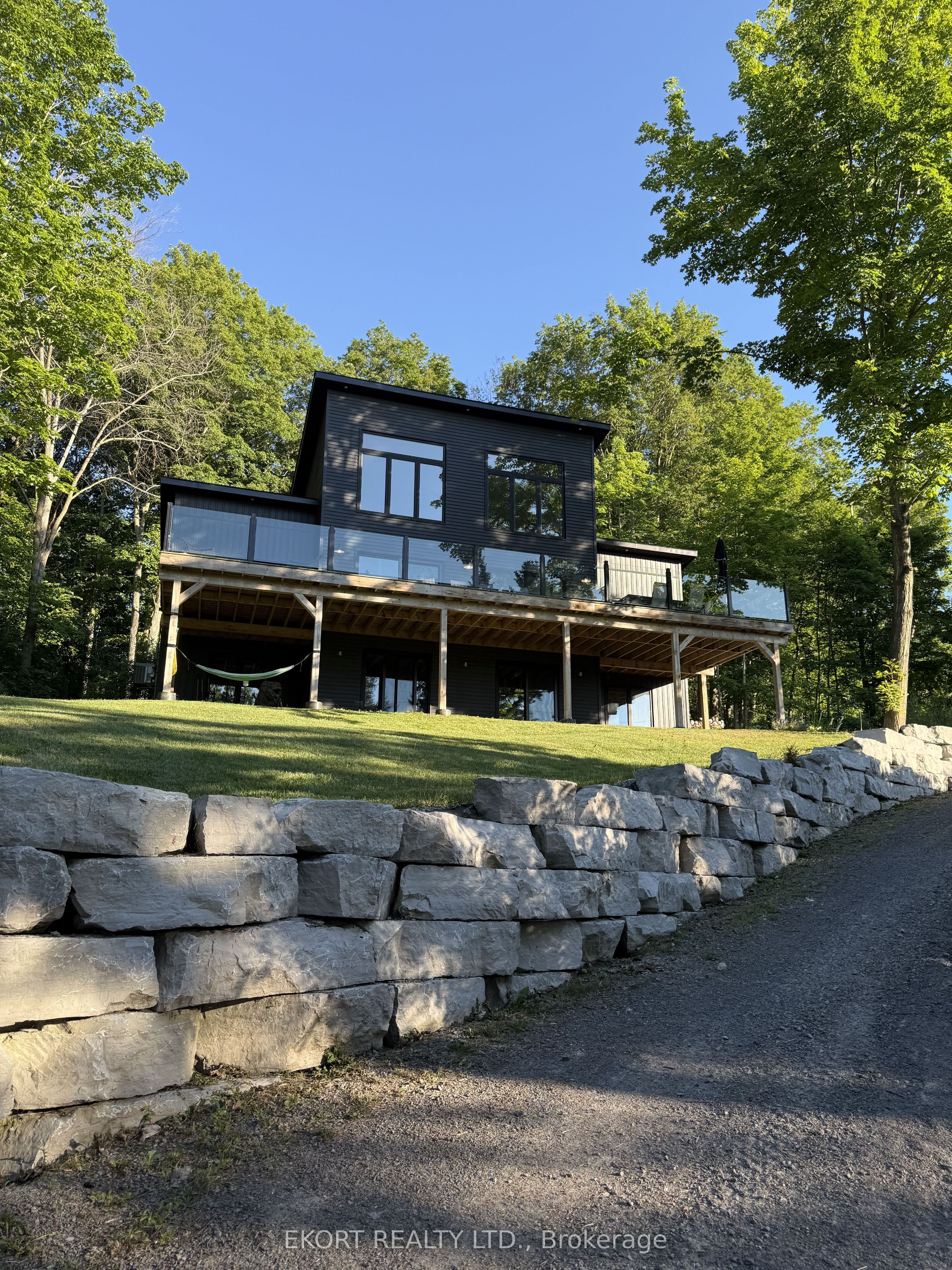 51 Bishop Lane, Prince Edward County, ON K0K 1G0