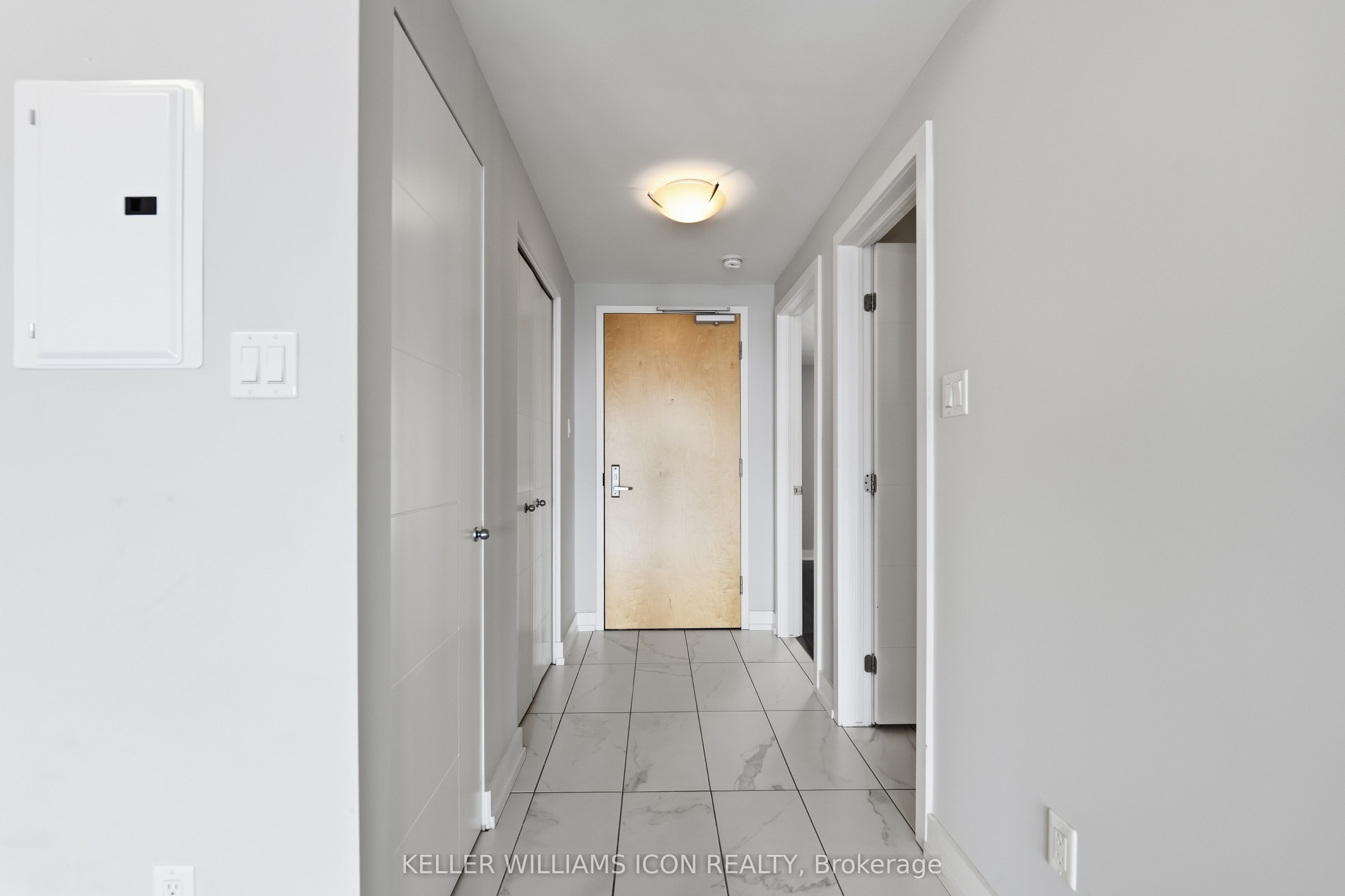 40 NEPEAN Street 1907, Ottawa Centre, ON K2P 0X5 photo 4