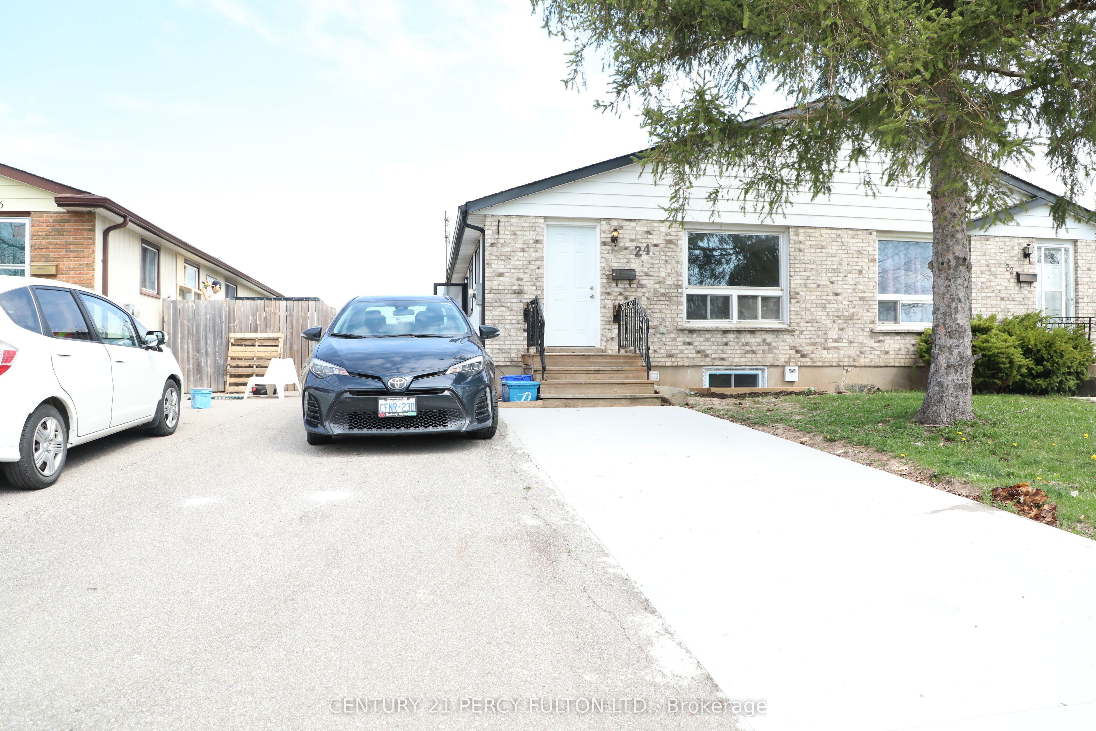 24 Flower Street BSMT, St. Catharines, ON L2S 1G4