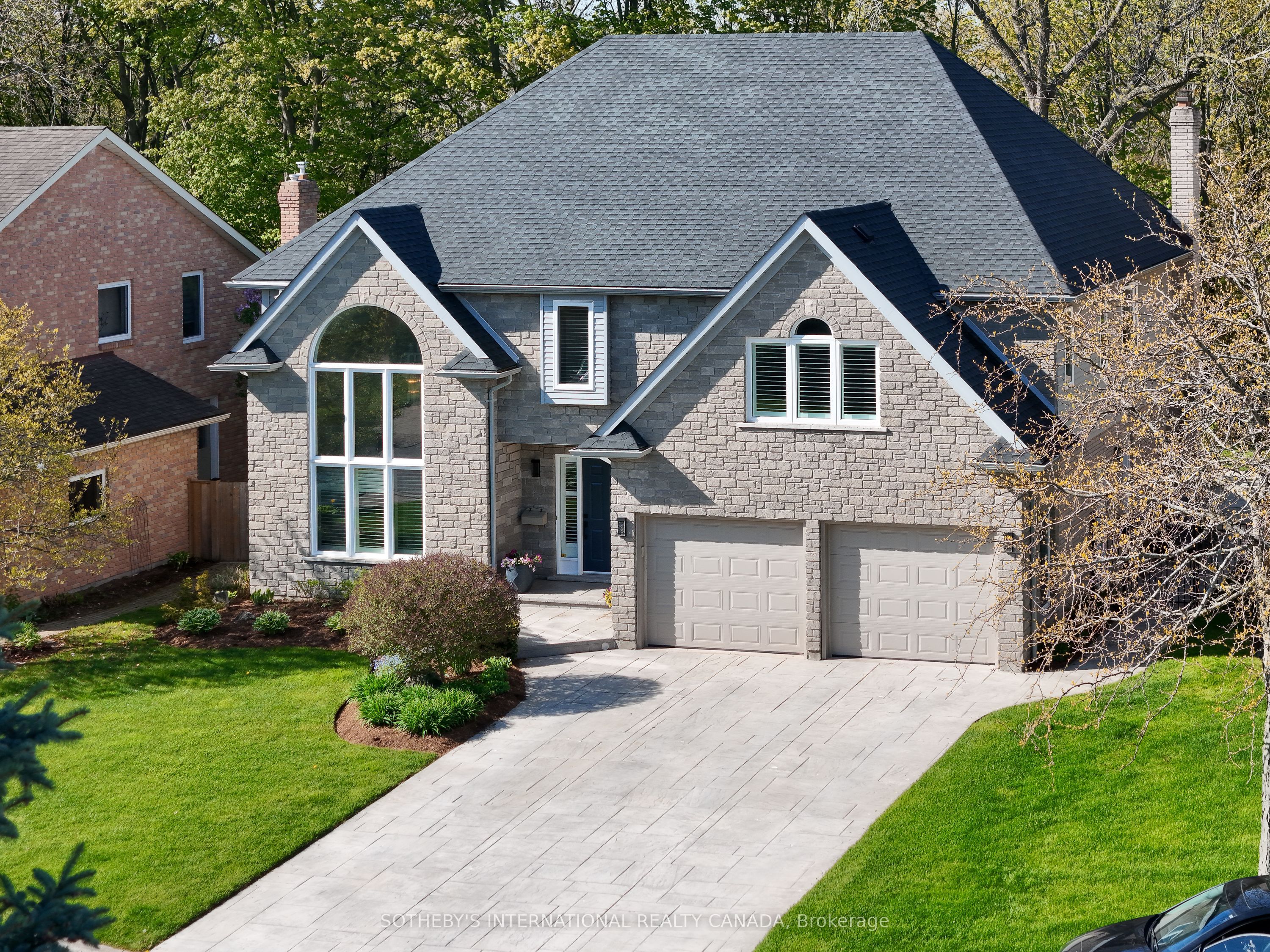 23 FRANCIS CREEK Boulevard, St. Catharines, ON L2W 1B1 photo 2