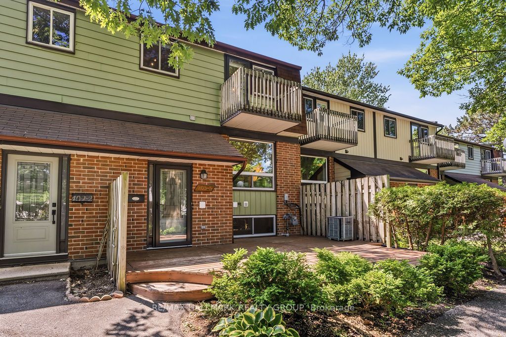 409 Montfort Street 4, Manor Park - Cardinal Glen and Area, ON K1L 8G8 photo 2
