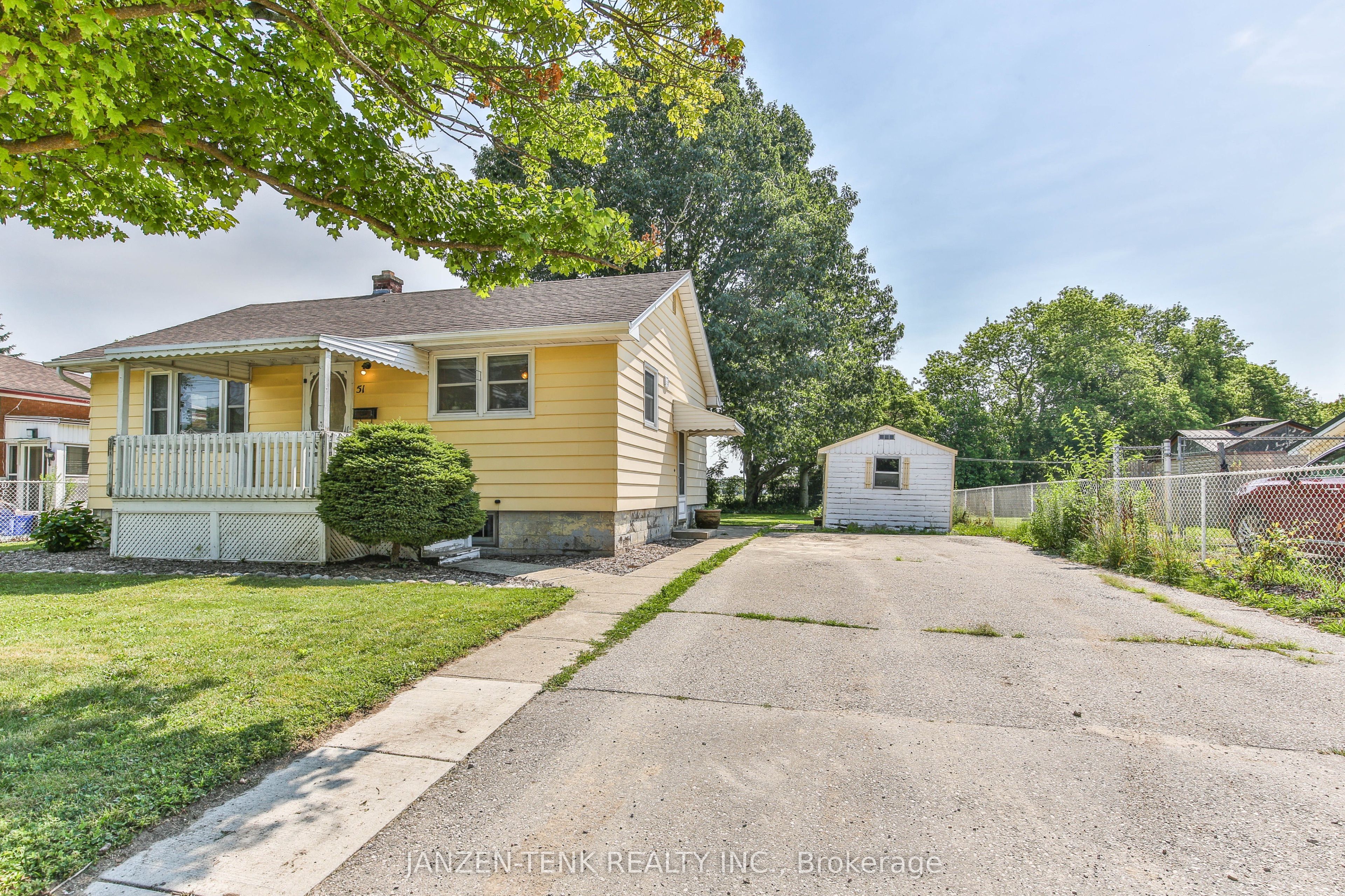 51 Victoria Street S, Aylmer, ON N5H 1X5 photo 2