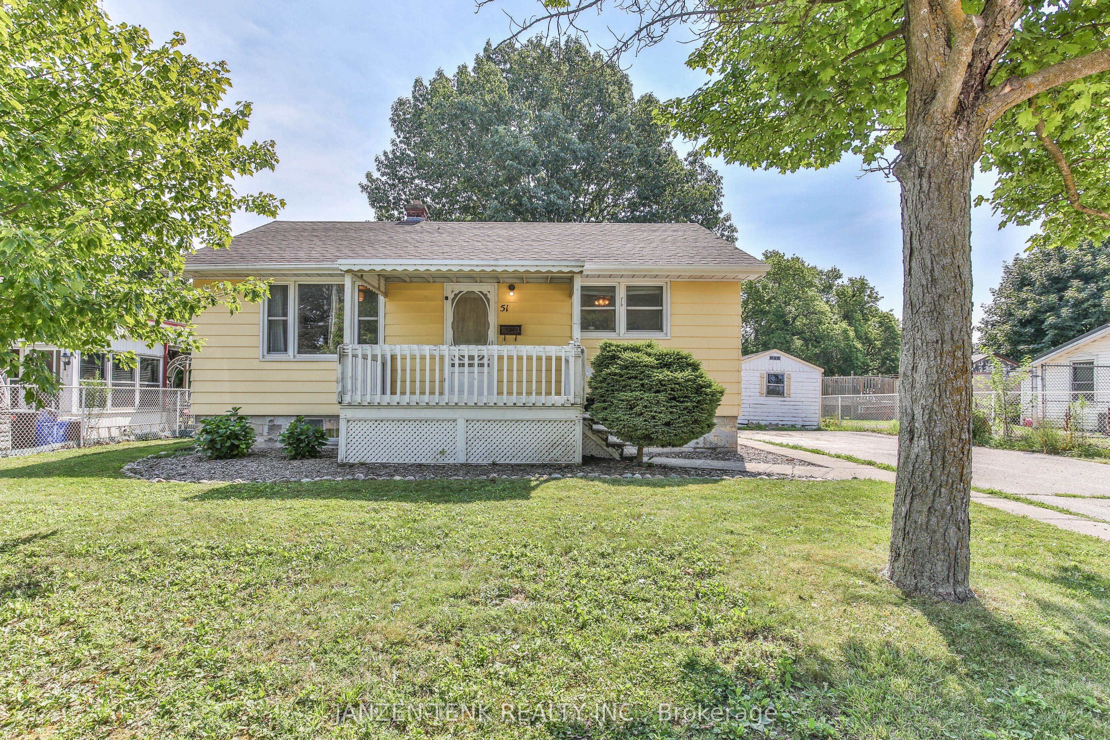 51 Victoria Street S, Aylmer, ON N5H 1X5 photo 3