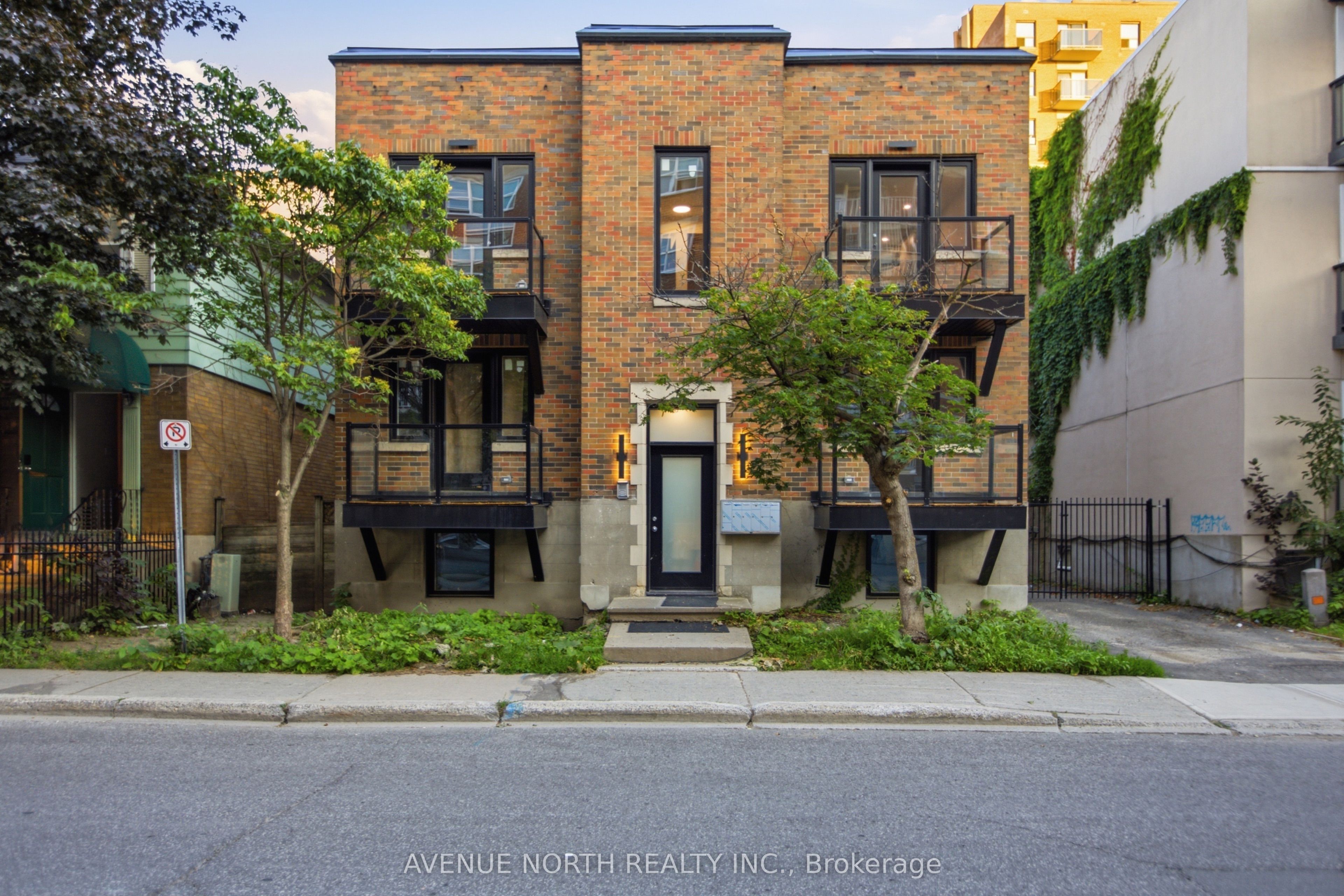 180 Clarence Street 1, Lower Town - Sandy Hill, ON K1N 5P8