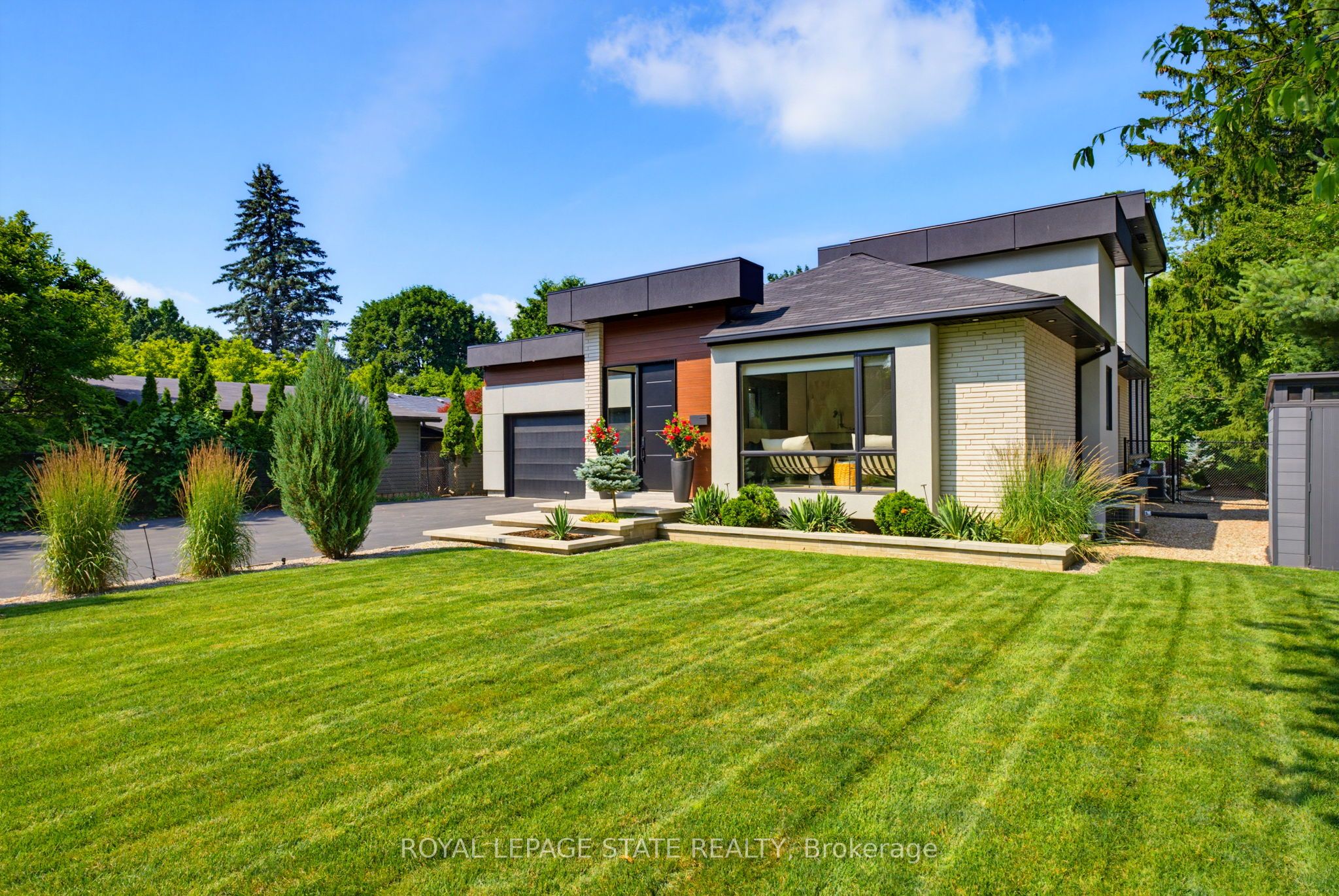 282 Robina Road, Hamilton, ON L9G 2L7 photo 2