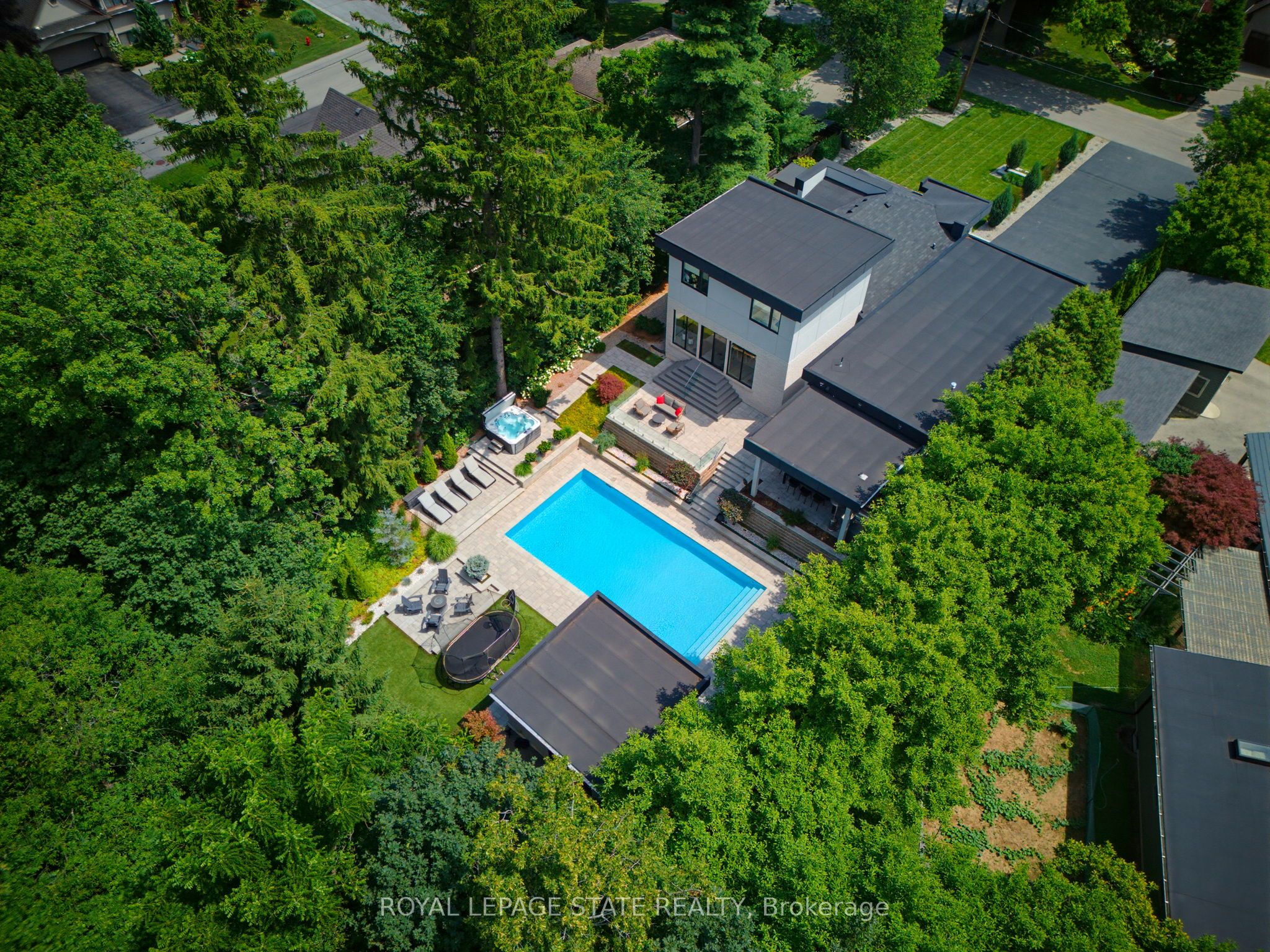 282 Robina Road, Hamilton, ON L9G 2L7 photo 5