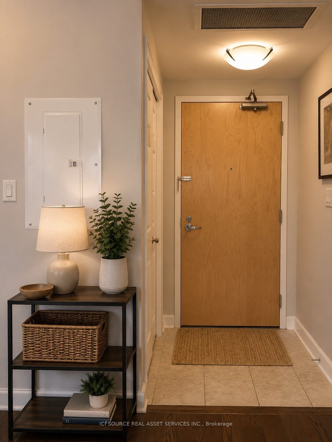 300 Lett Street 206, West Centre Town, ON K1R 0A8 photo 5