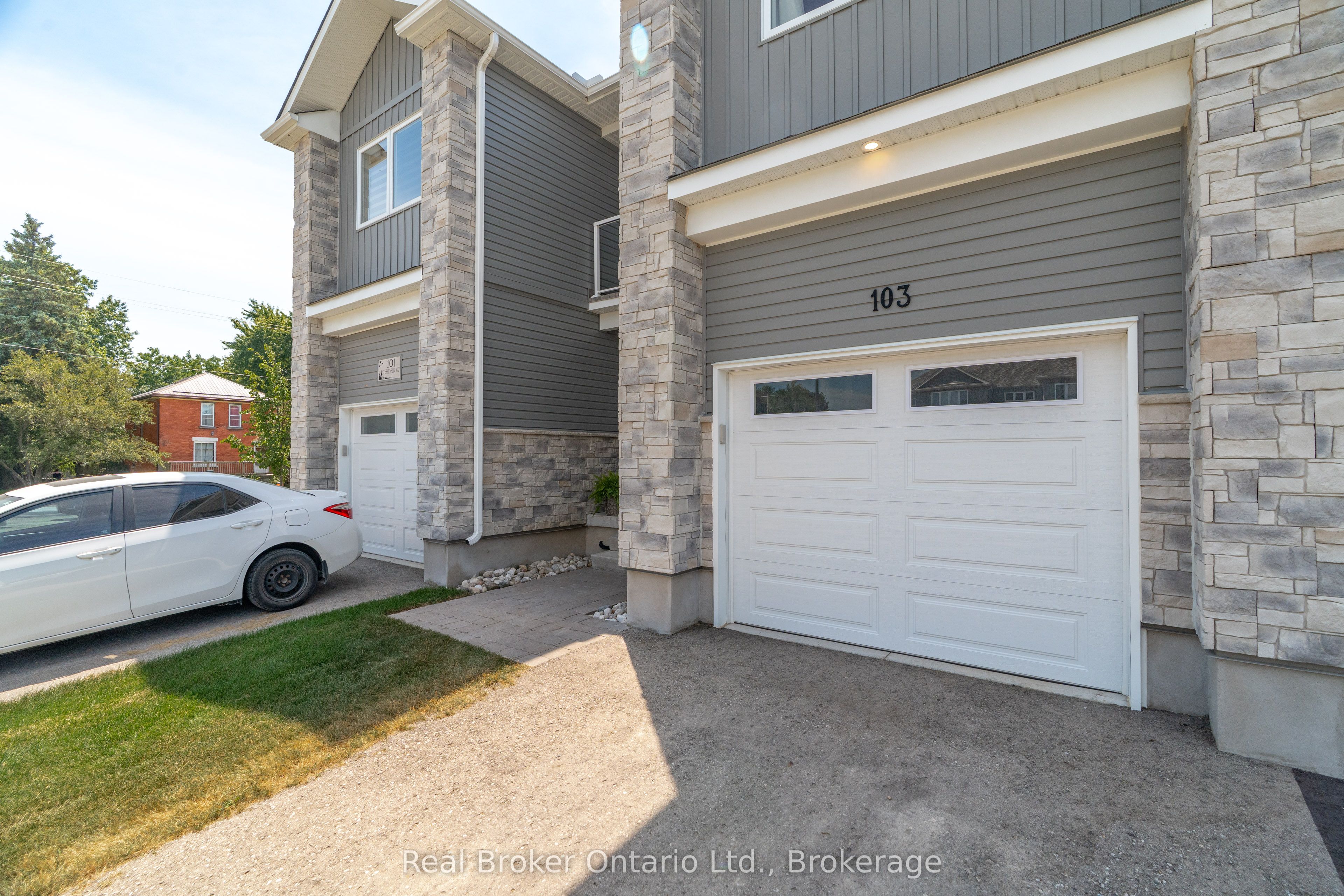 103 Stephenson Way, Minto, ON N0G 2P0 photo 2
