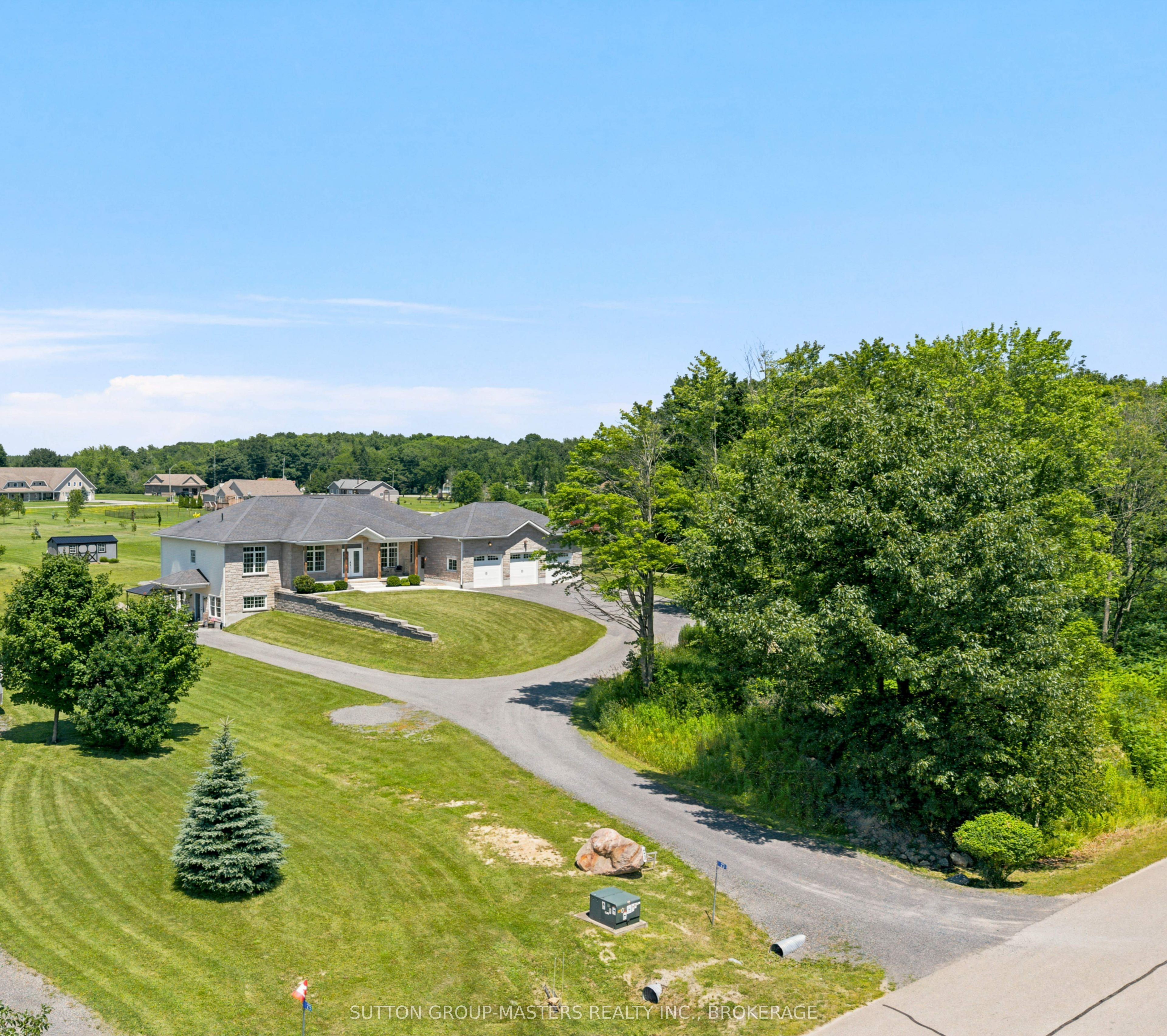 23 Owen Avenue, Gananoque, ON K7G 2V4 photo 3