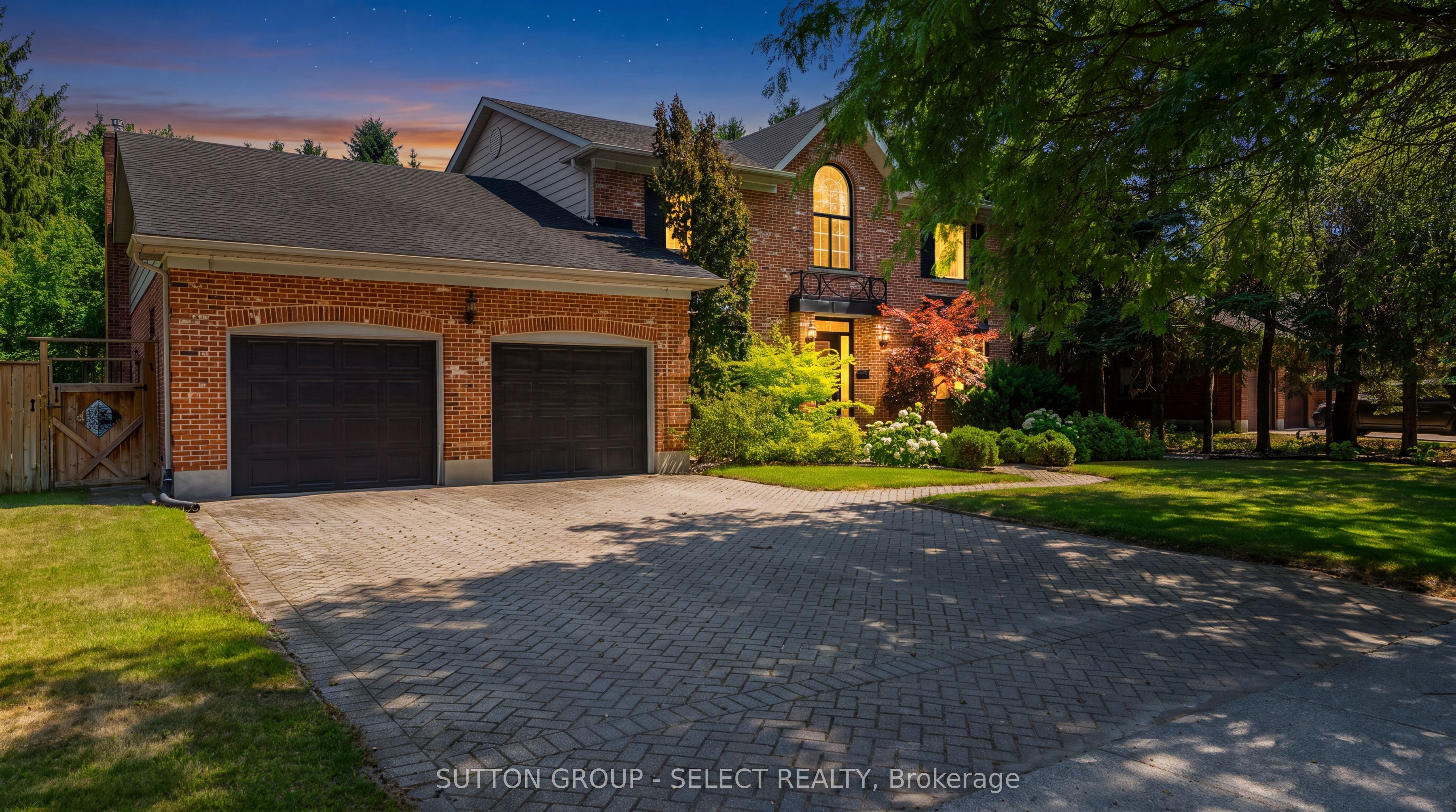 470 Scott Street E, Strathroy-Caradoc, ON N7G 1K5