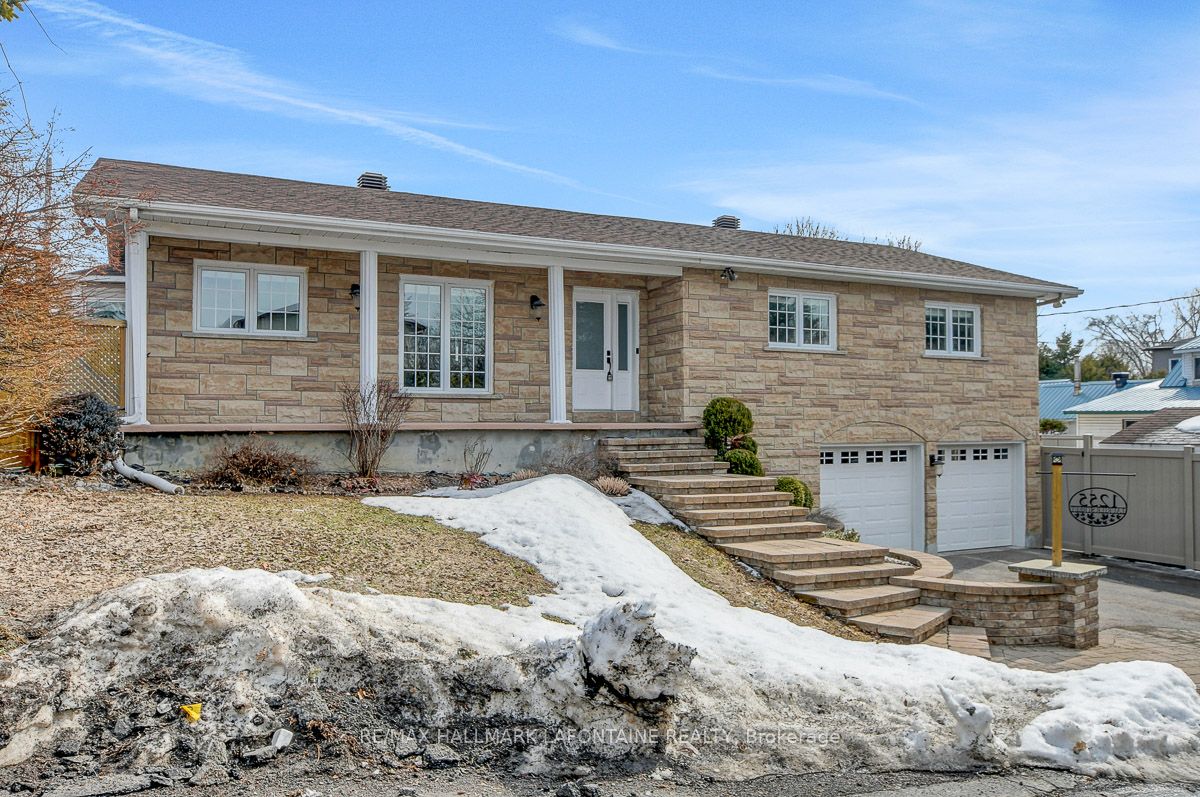 1255 Laurier Street, Clarence-Rockland, ON K4K 1C4
