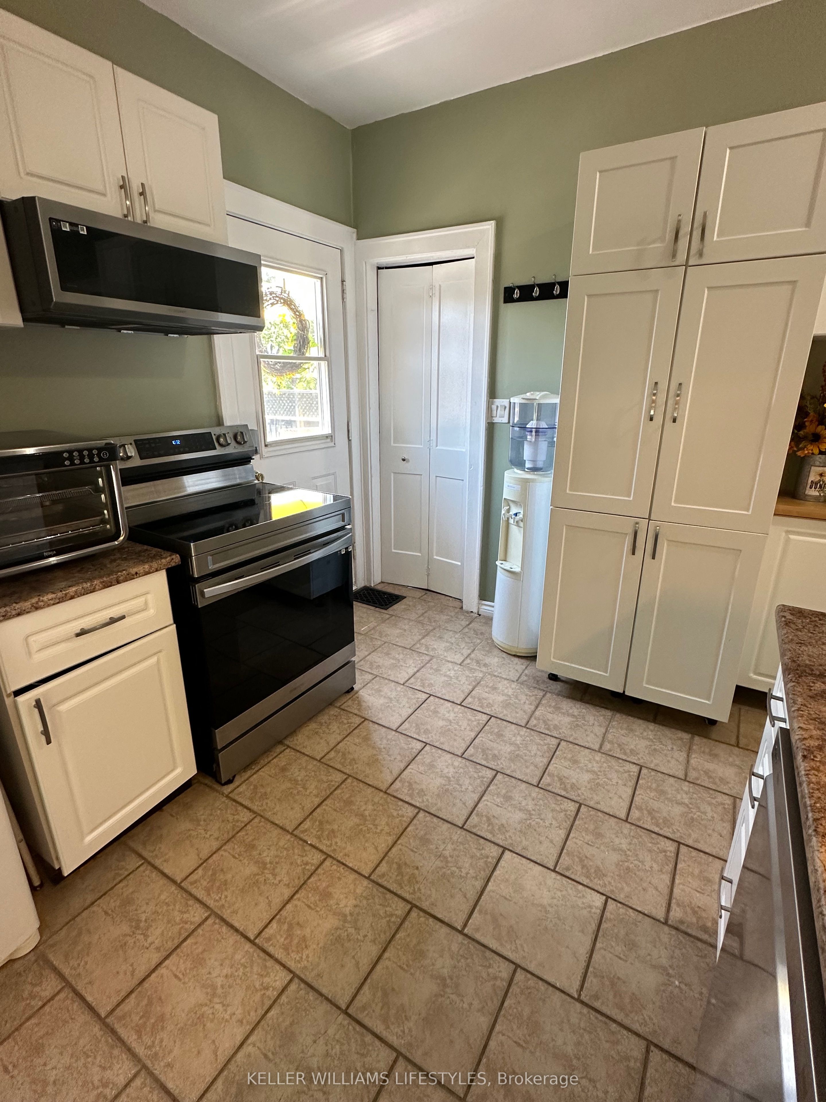 93 Homan Street, London East, ON N5Z 1A9 photo 5