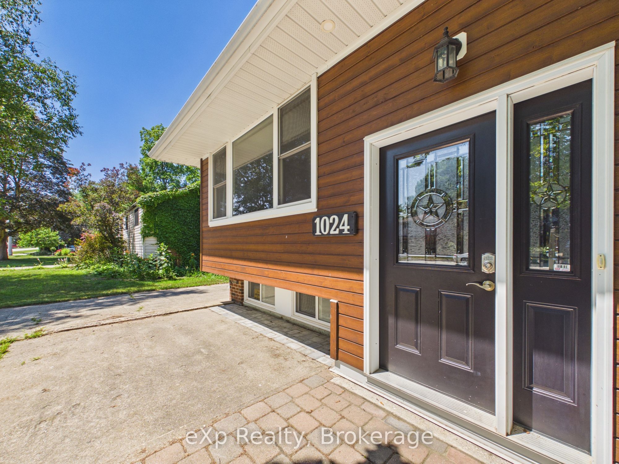 1024 Wellington Street, Saugeen Shores, ON N0H 2C3 photo 5
