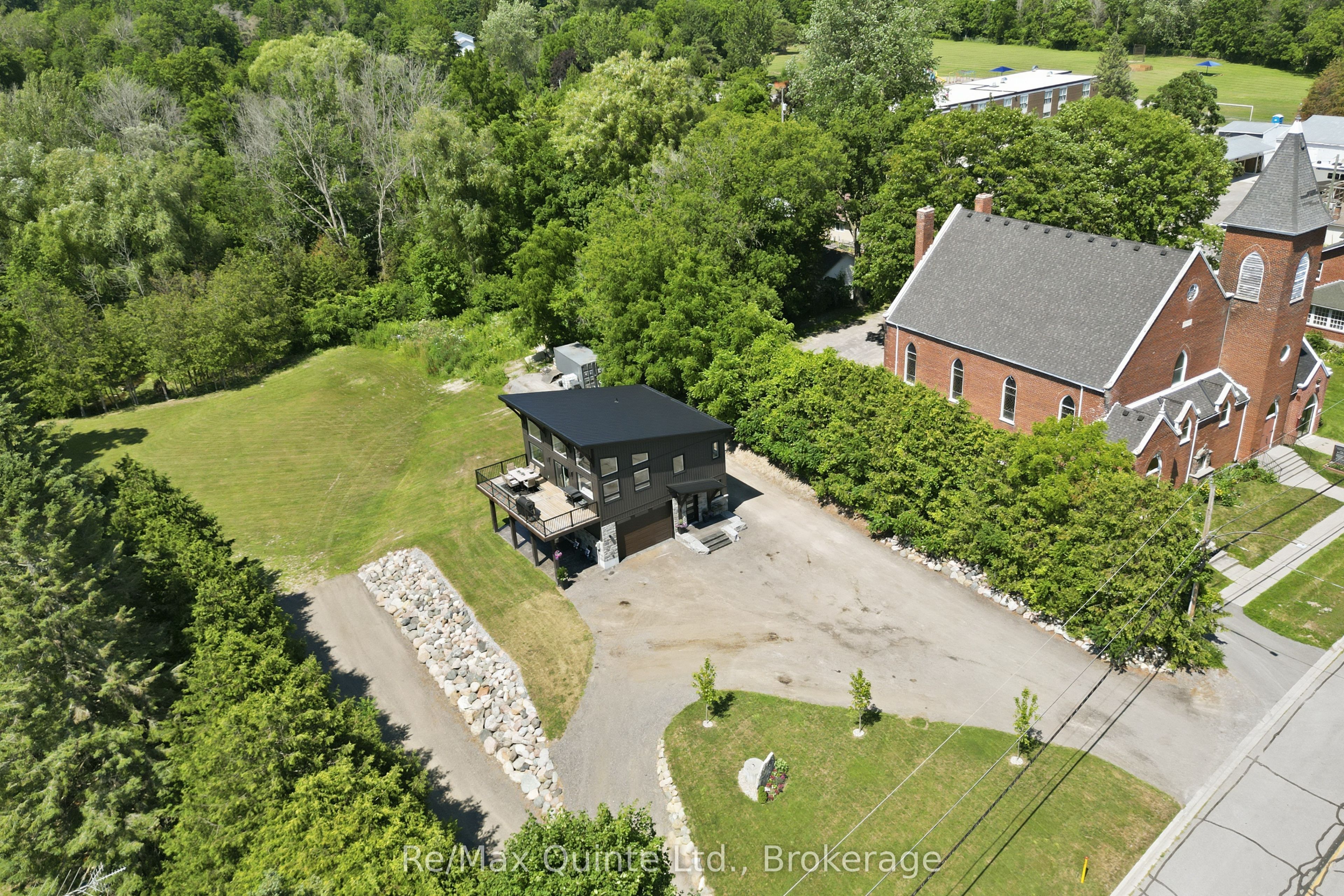 868 Smith Street, Brighton, ON K0K 1H0 photo 4