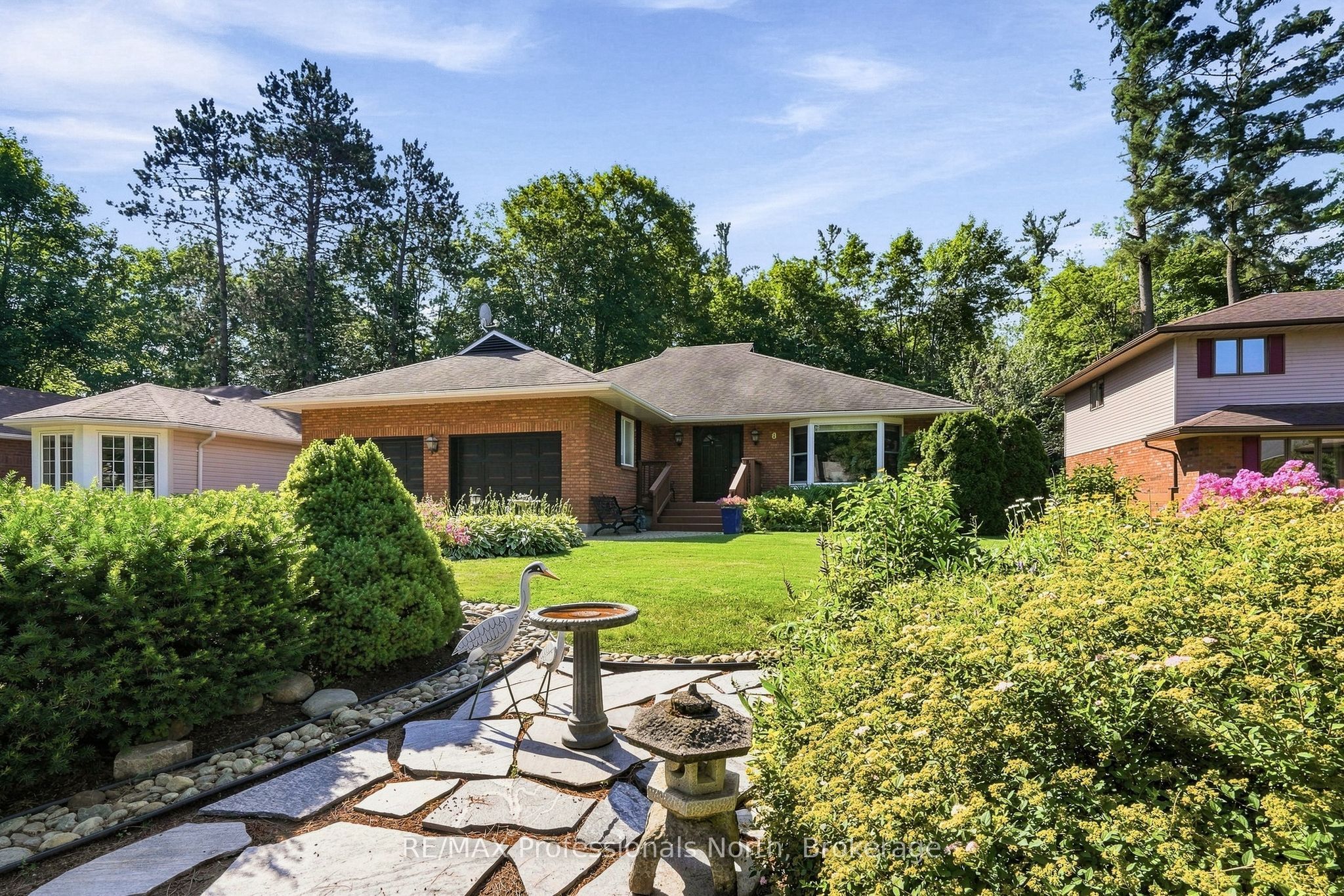 8 PALMER Court, Bracebridge, ON P1L 1K5 photo 5
