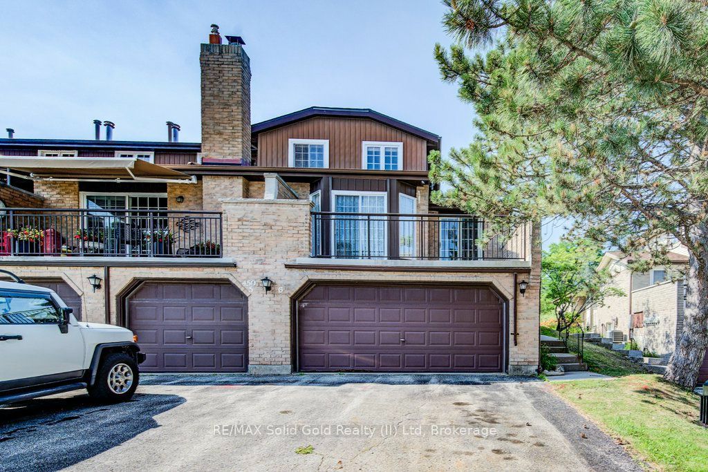 450 Beechwood Drive 6, Waterloo, ON N2T 1Y7