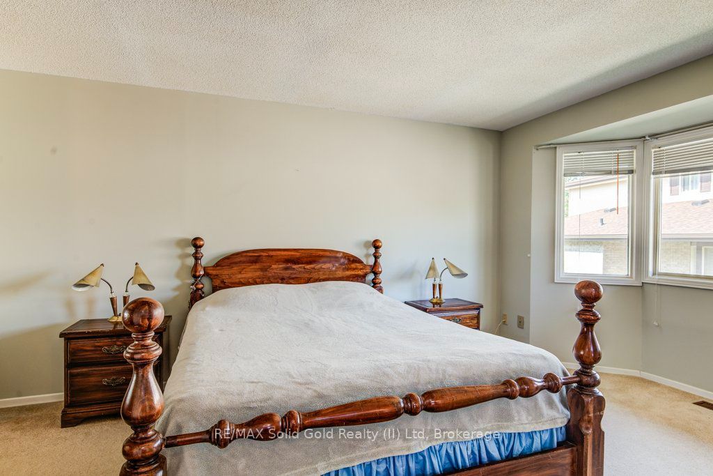450 Beechwood Drive 6, Waterloo, ON N2T 1Y7 photo 5
