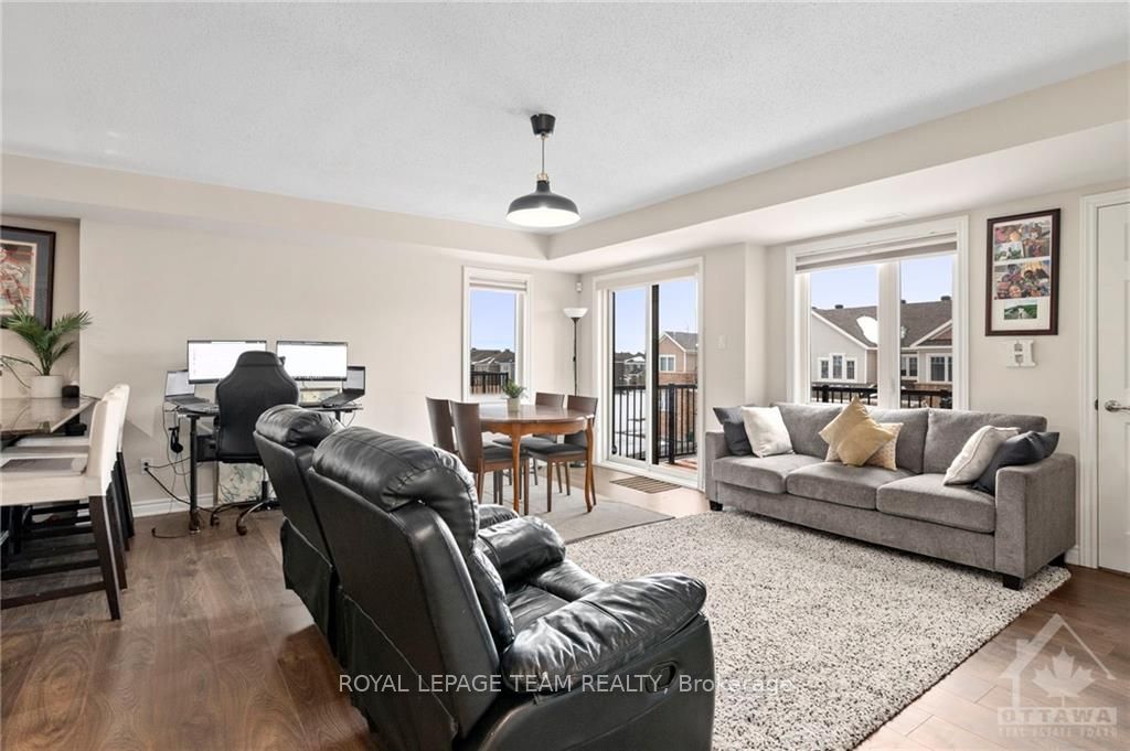 2254 WATERCOLOURS Way, Barrhaven, ON K2J 6R2 photo 2