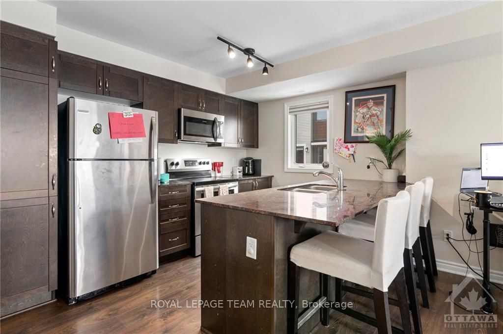 2254 WATERCOLOURS Way, Barrhaven, ON K2J 6R2 photo 5