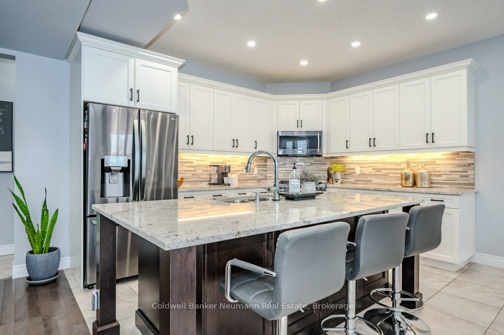 254 Gosling Gardens 21, Guelph, ON N1L 0M4 photo 5