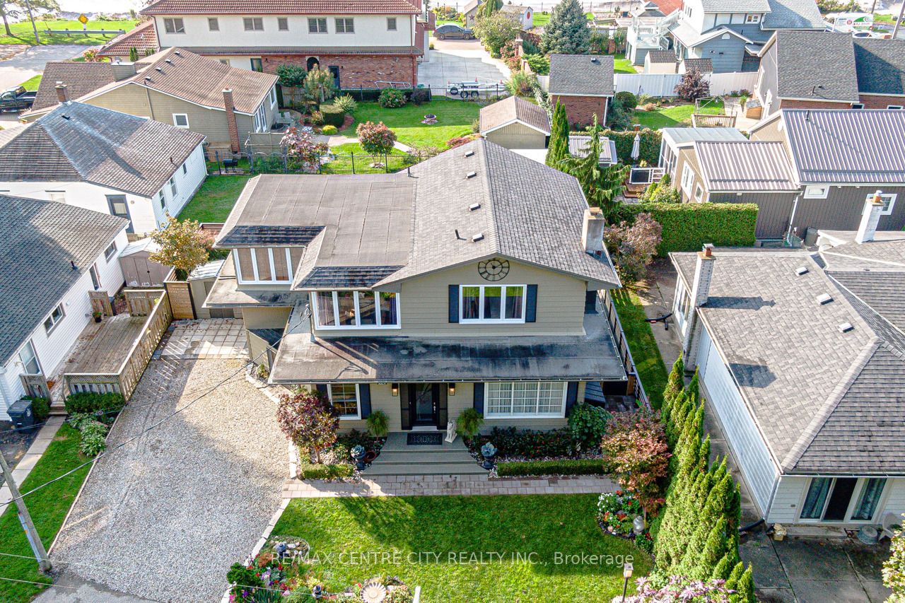 174 Harrison Place, Central Elgin, ON N5L 1A1 photo 2
