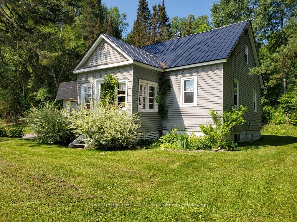 319 Ontario Street, Burk's Falls, ON P0A 1C0