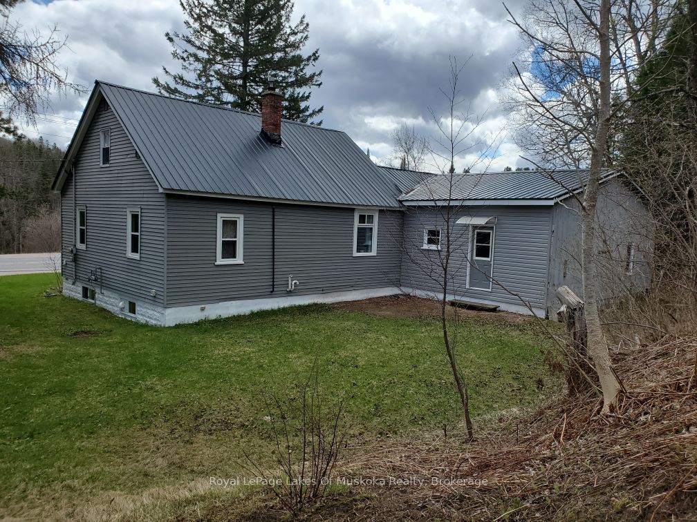 319 Ontario Street, Burk's Falls, ON P0A 1C0 photo 4