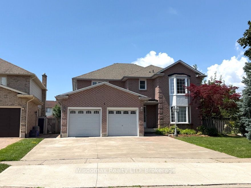 1 CRYSLER Crescent, Thorold, ON L2V 5V2
