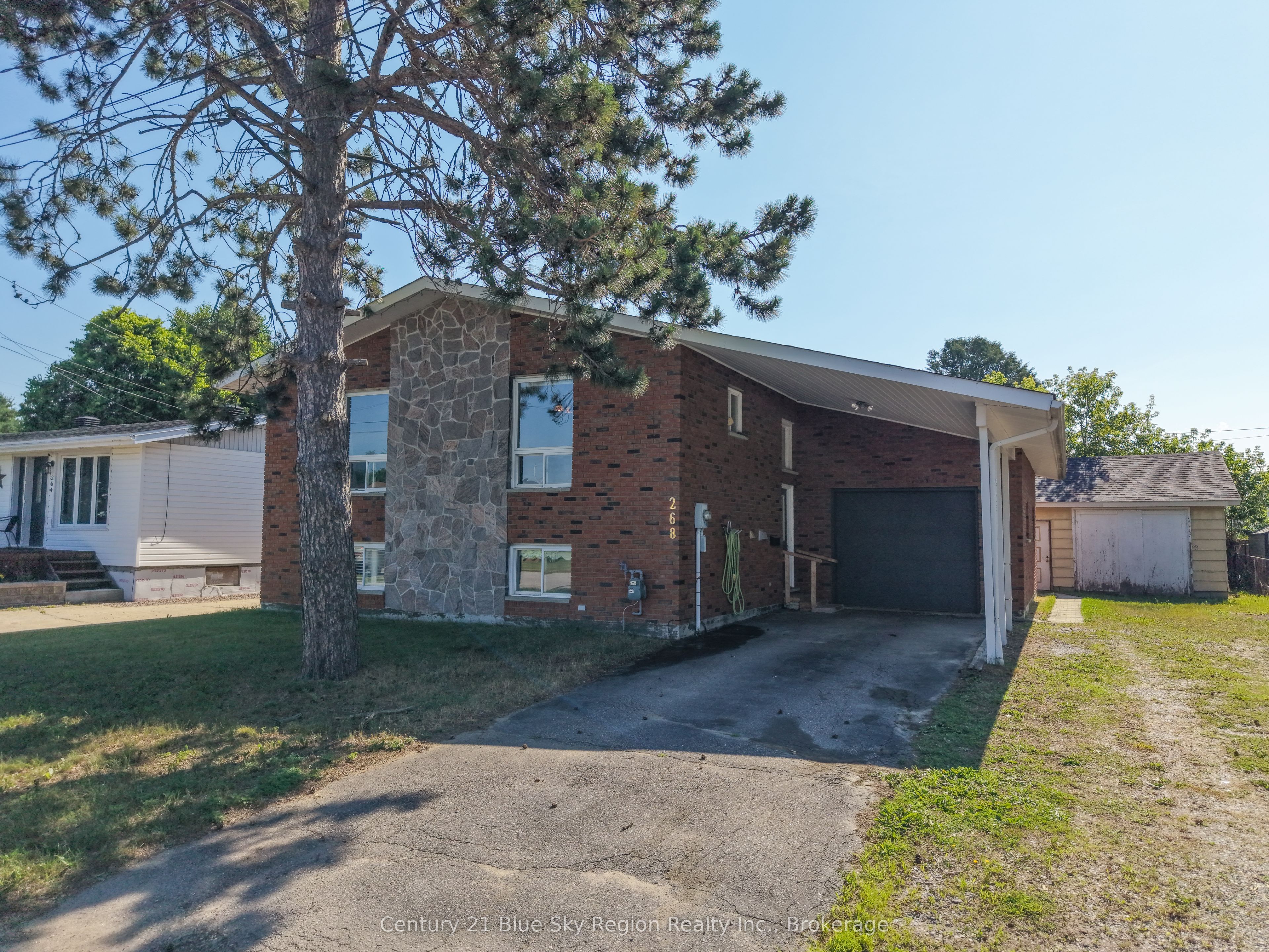 268 Levesque Street, West Nipissing, ON P2B 3A3
