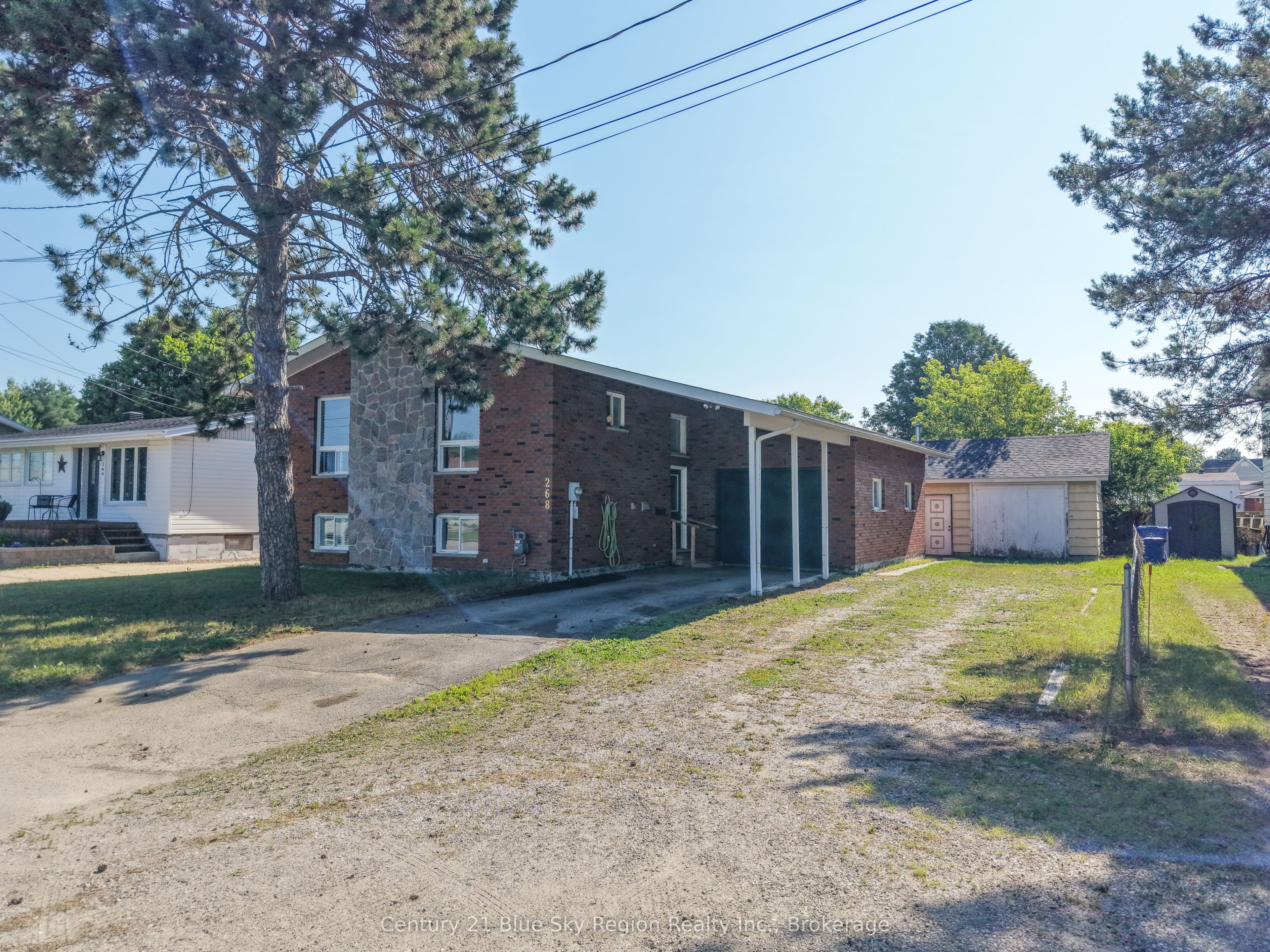 268 Levesque Street, West Nipissing, ON P2B 3A3 photo 2