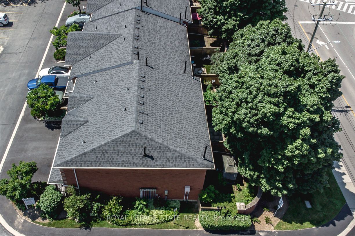255 Mount Albion Road 22, Hamilton, ON L8K 6P7 photo 5