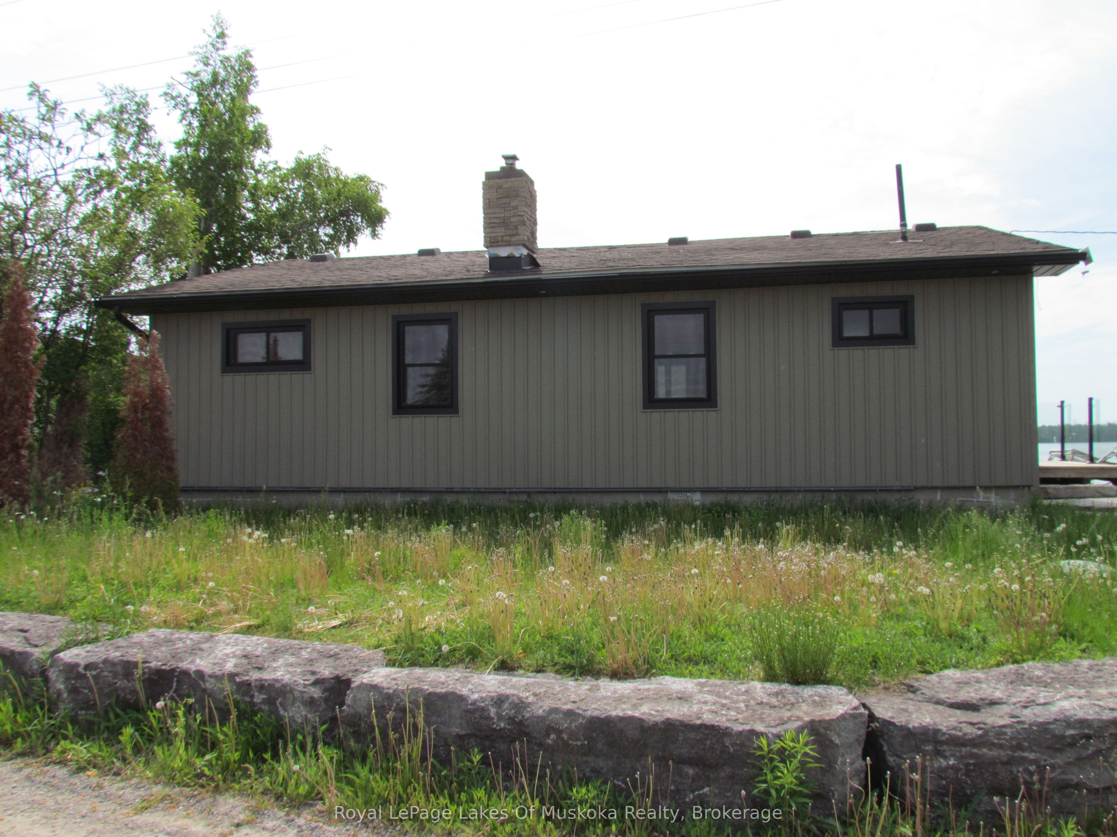 173 Fells Point Road, Kawartha Lakes, ON K0M 1N0 photo 2