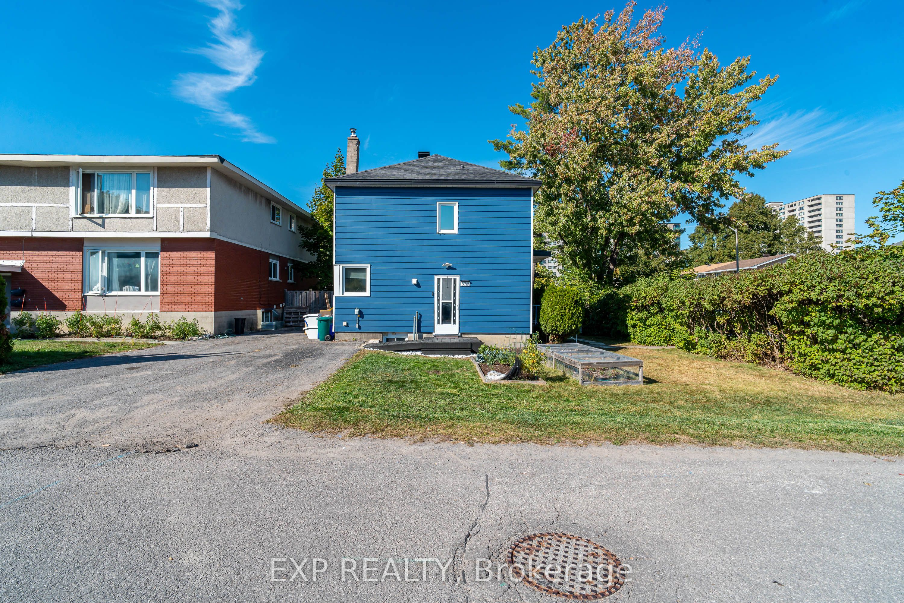 336 Poulin Avenue, Britannia - Lincoln Heights and Area, ON K2B 5T8 photo 2