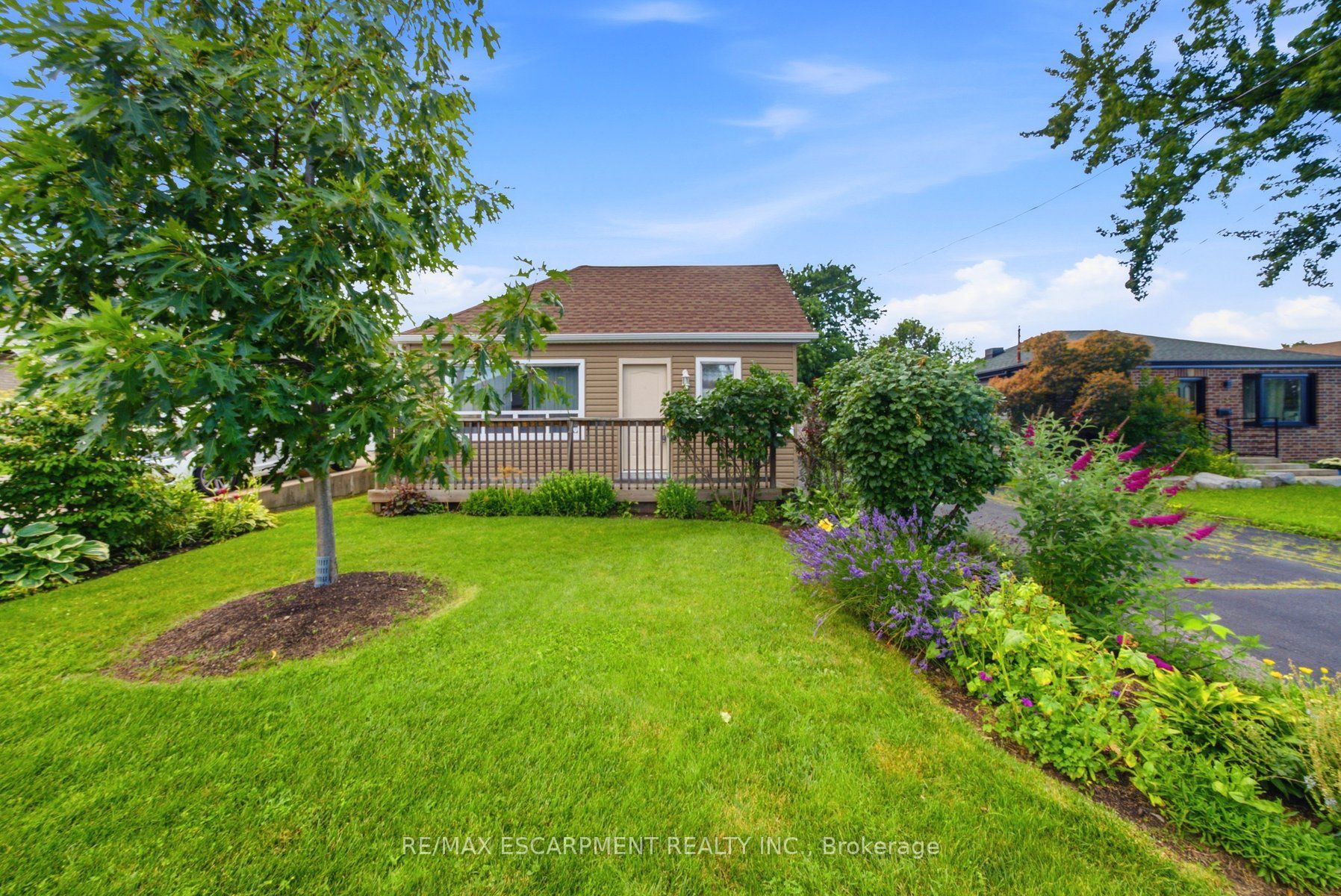 41 Worsley Road, Hamilton, ON L8E 2E9