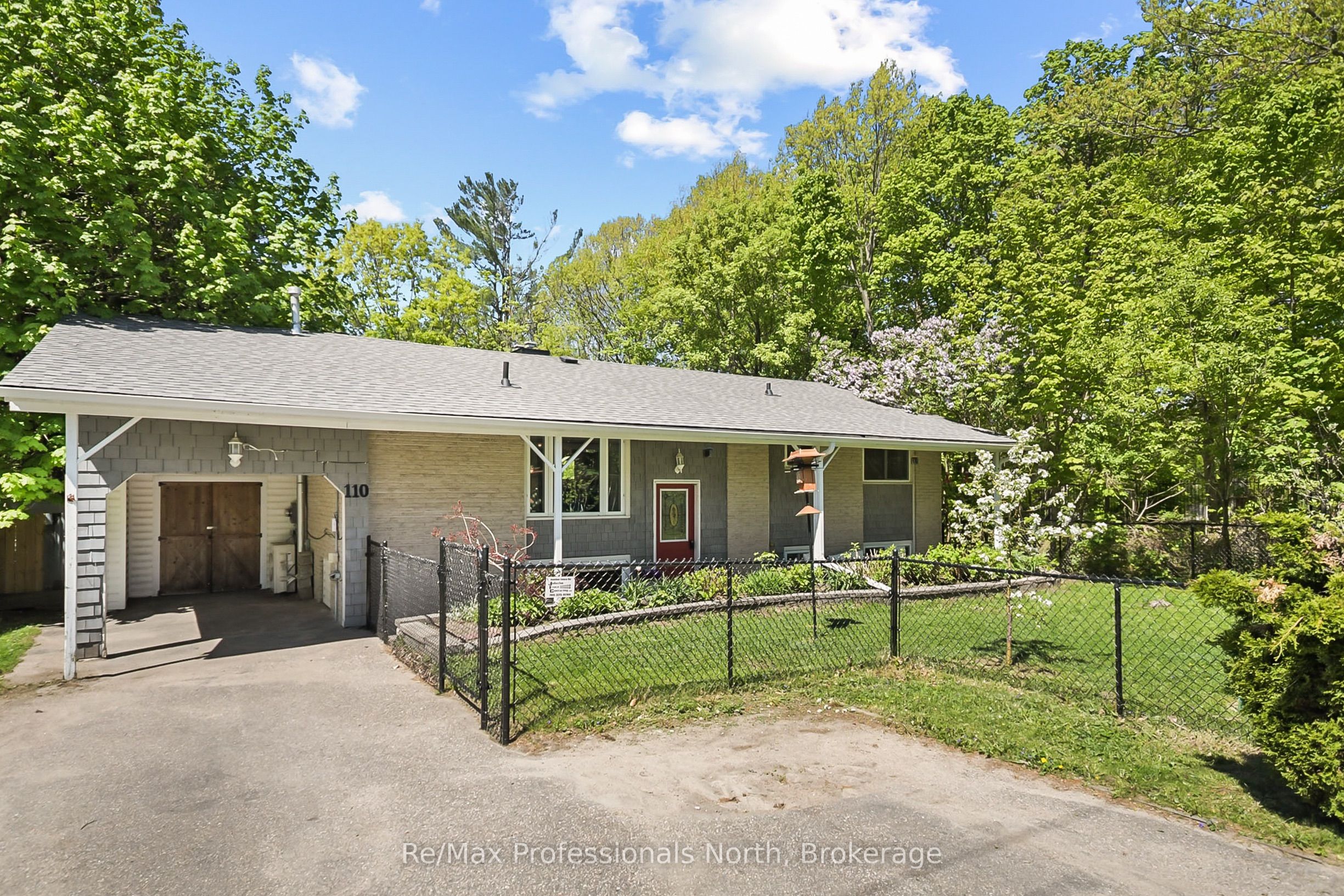 110 FRASER Street, Gravenhurst, ON P1P 1C9 photo 3