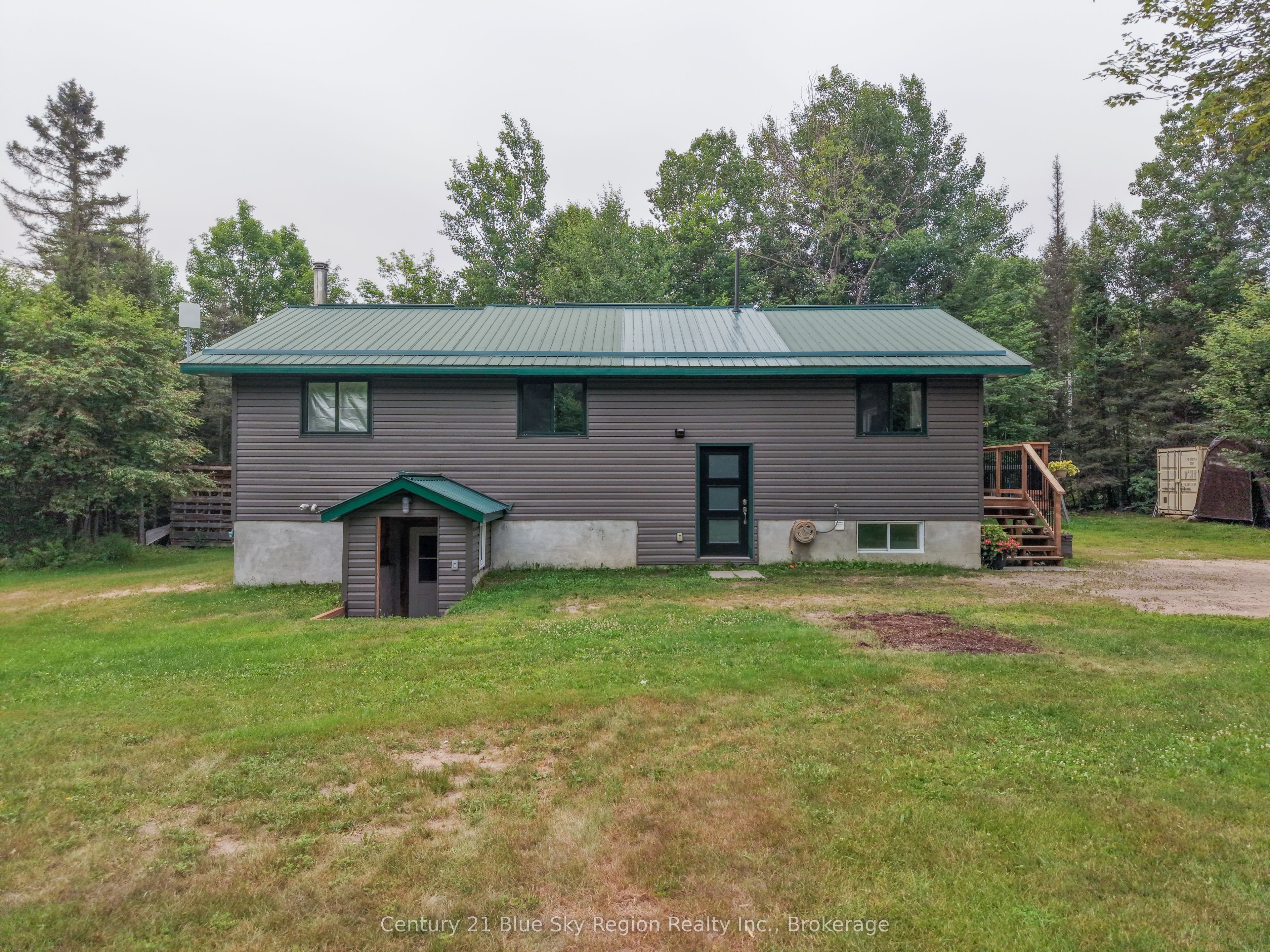 887 Development Road, Bonfield, ON P0H 2E0 photo 4