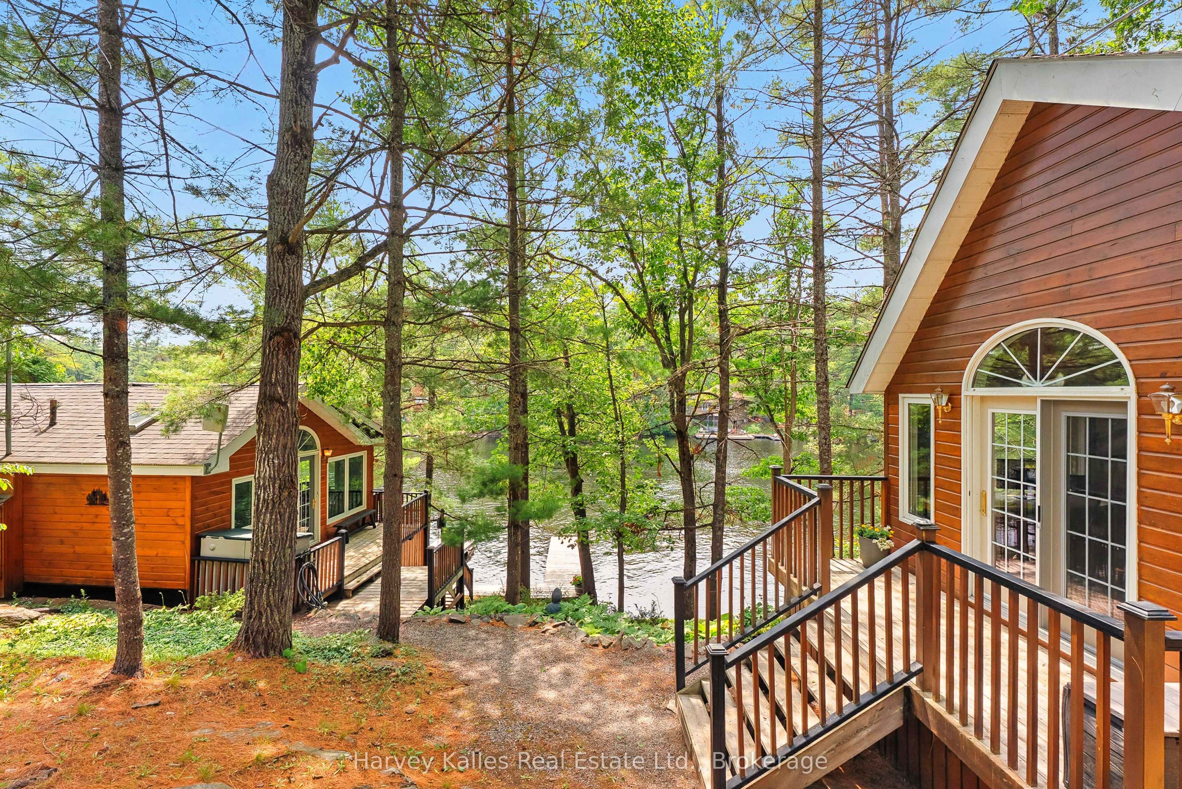 1078 Mckenzie Road, Muskoka Lakes, ON P1P 1A4 photo 5