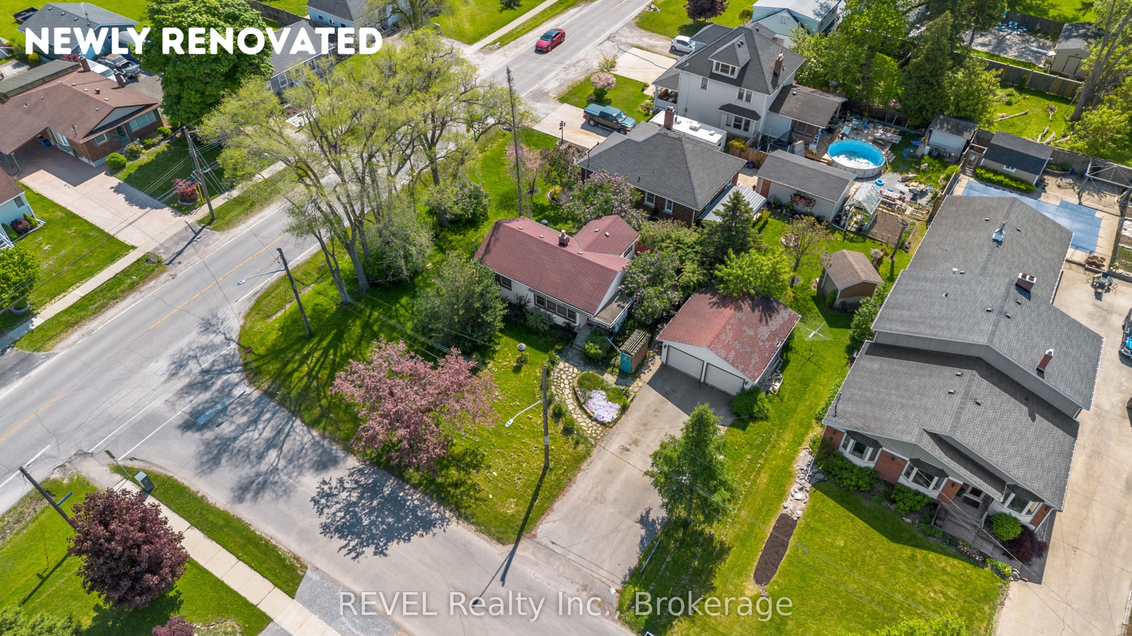 7962 Booth Street, Niagara Falls, ON L2H 1E8