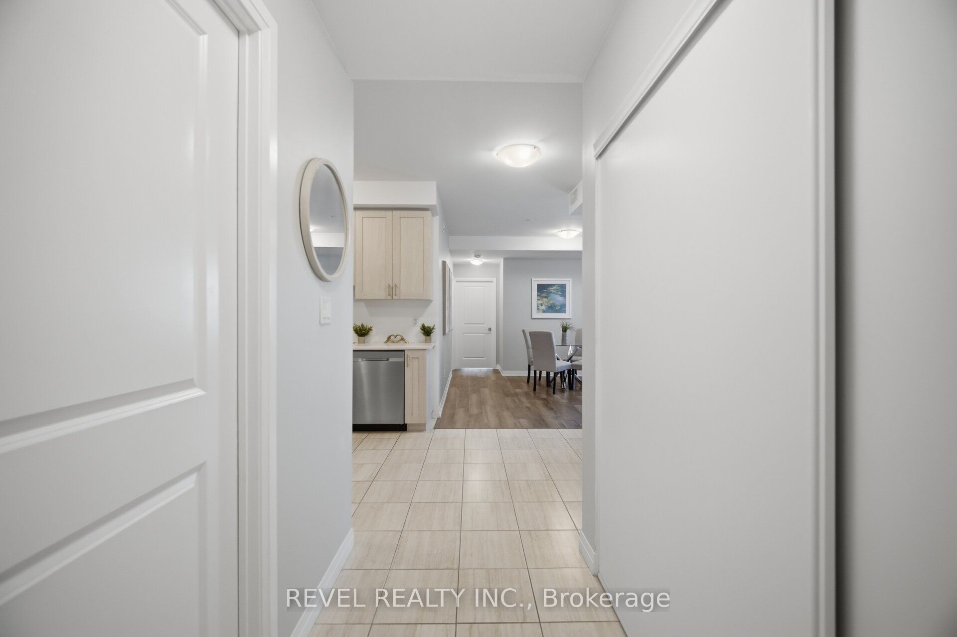 5 Hamilton Street N 214, Hamilton, ON L8B 2A4 photo 5