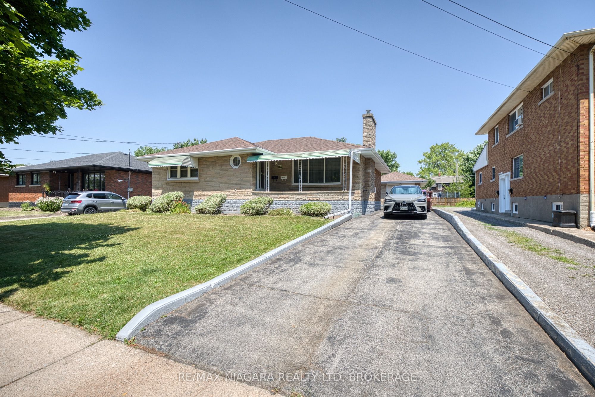 84 Second Street, Welland, ON L3B 4T6 photo 2