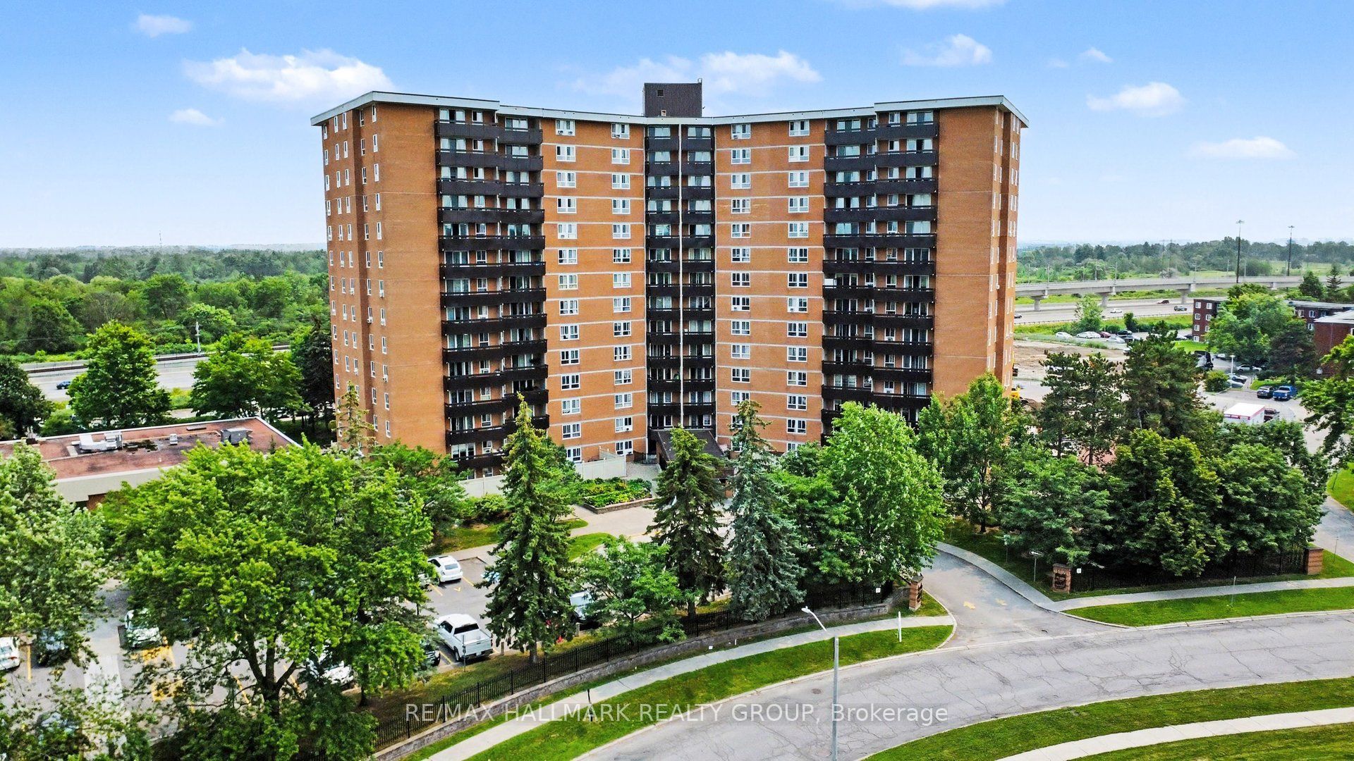 2000 Jasmine Crescent 1417, Beacon Hill North - South and Area, ON K1J 8K4 photo 5