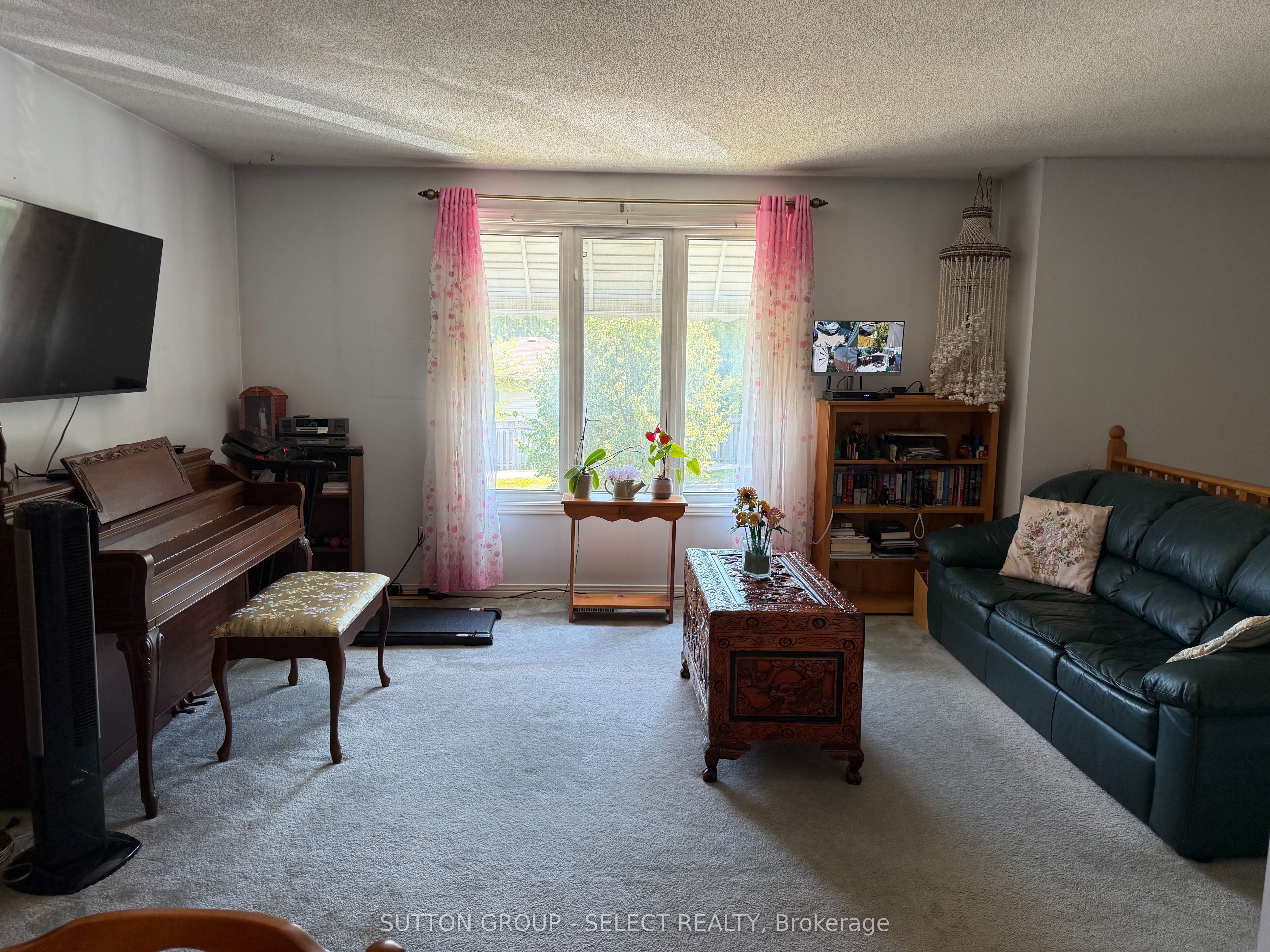 935 Lawson Road, London North, ON N6G 4X4 photo 3