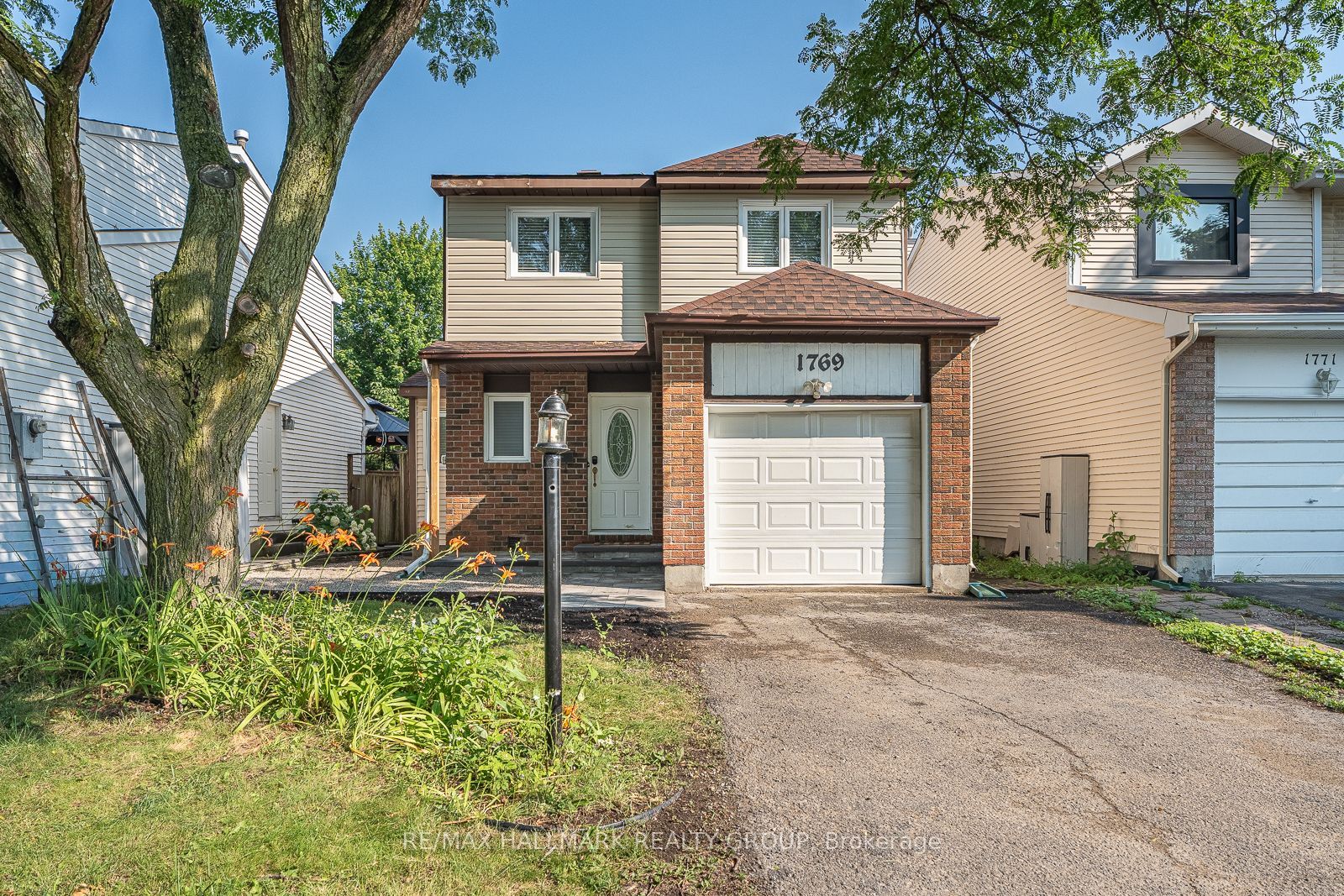 1769 Bromont Way, Orleans - Convent Glen and Area, ON K1C 5K1 photo 4