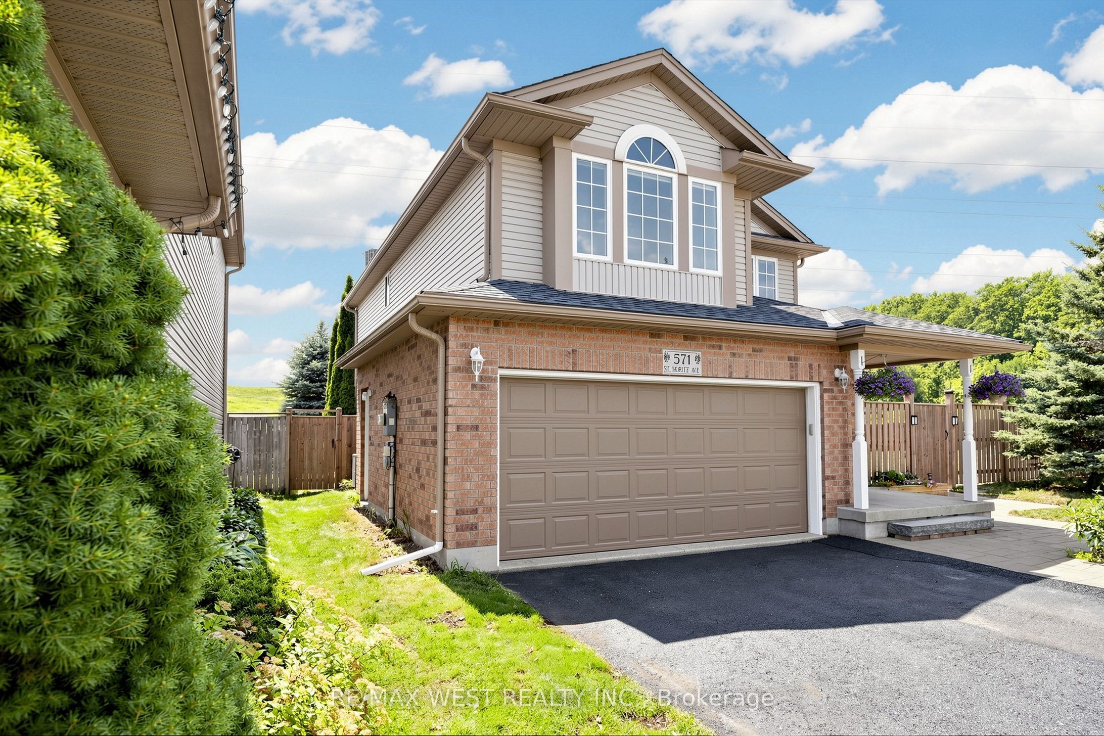 571 St Moritz Avenue, Waterloo, ON N2T 2Z3 photo 3